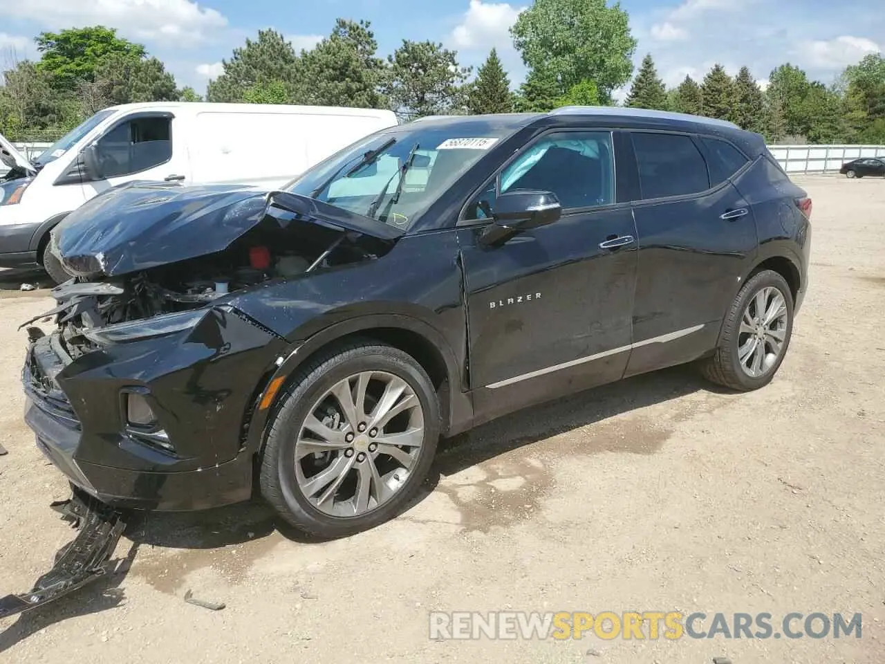 1 Photograph of a damaged car 3GNKBKRSXKS654834 CHEVROLET BLAZER 2019