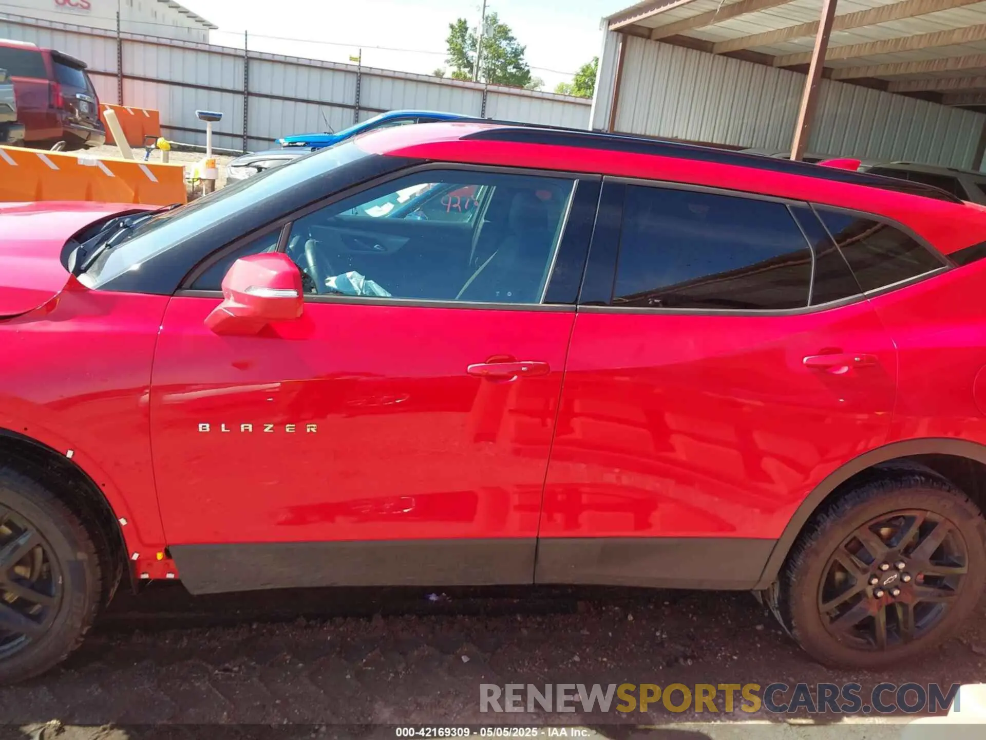 15 Photograph of a damaged car 3GNKBBRA0LS589890 CHEVROLET BLAZER 2020