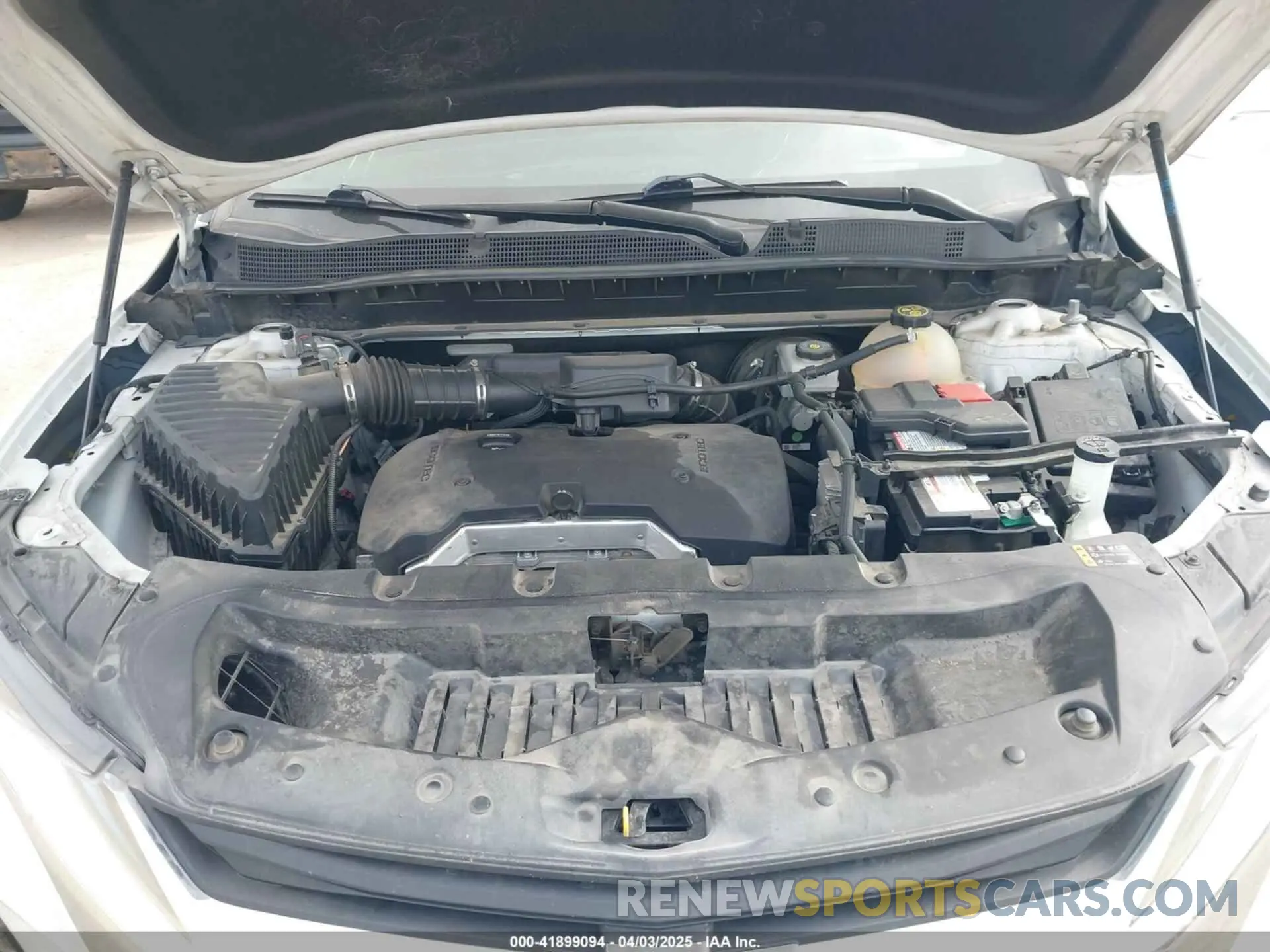 10 Photograph of a damaged car 3GNKBBRA1LS547373 CHEVROLET BLAZER 2020