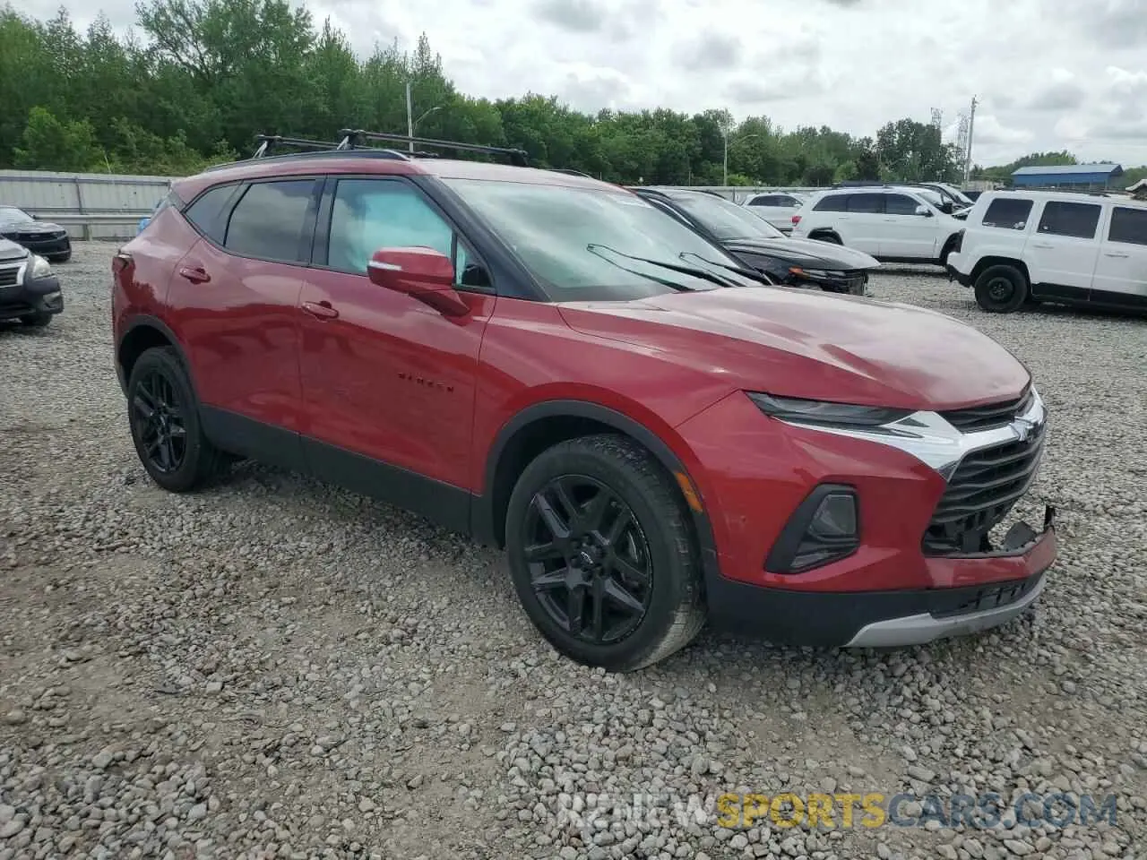 4 Photograph of a damaged car 3GNKBBRA1LS564075 CHEVROLET BLAZER 2020