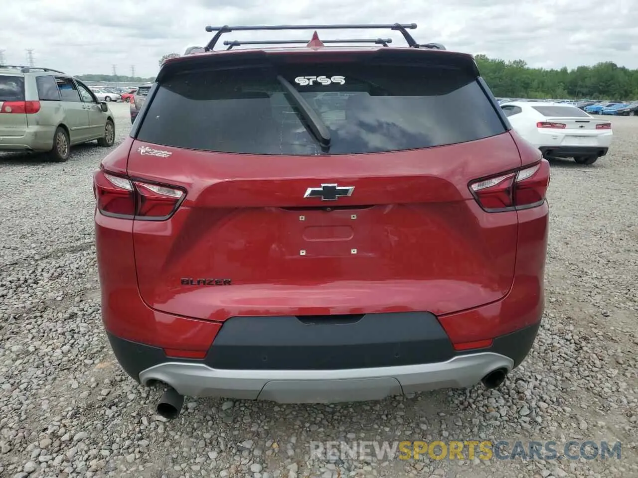 6 Photograph of a damaged car 3GNKBBRA1LS564075 CHEVROLET BLAZER 2020