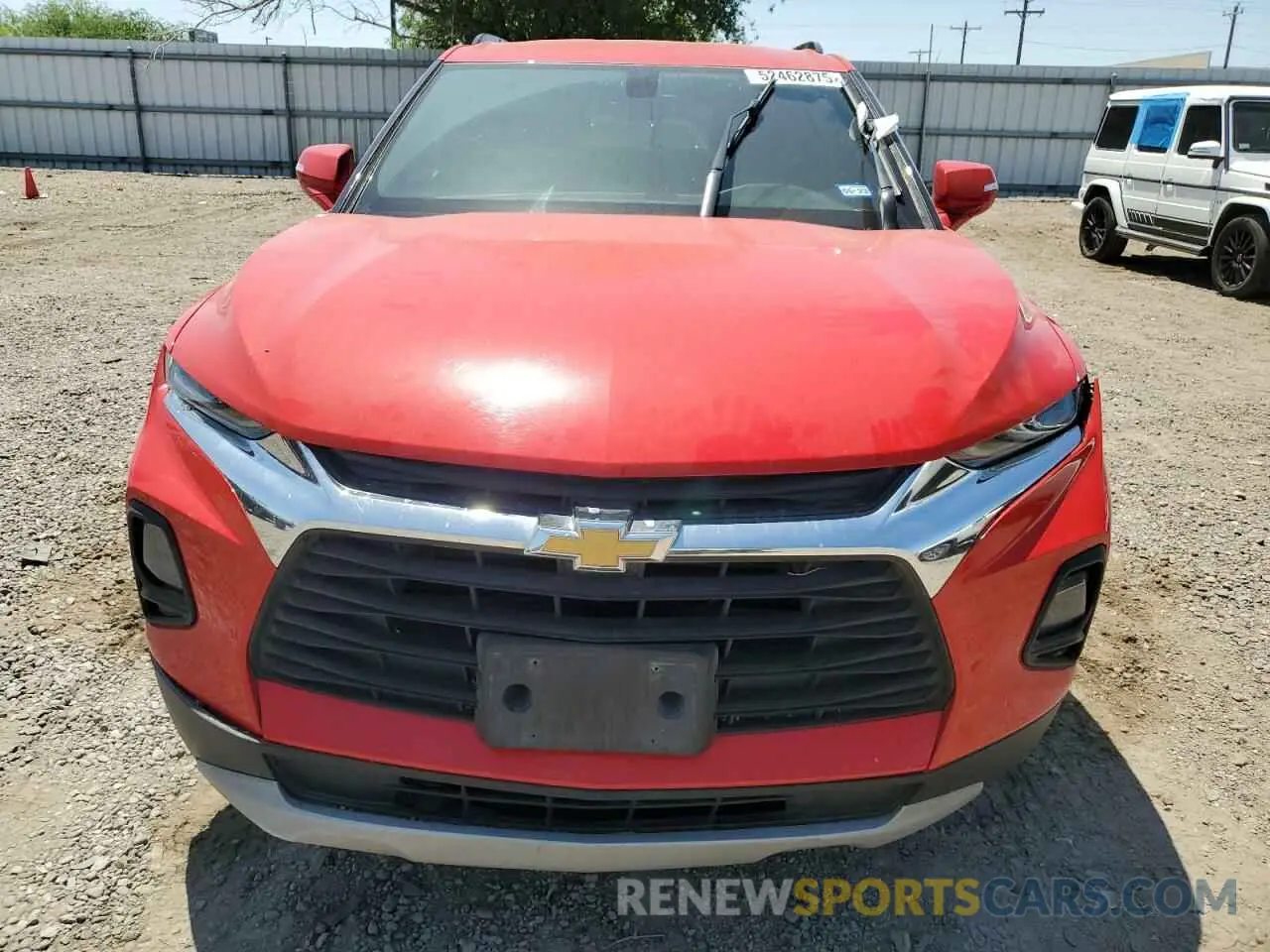 5 Photograph of a damaged car 3GNKBBRA1LS617387 CHEVROLET BLAZER 2020