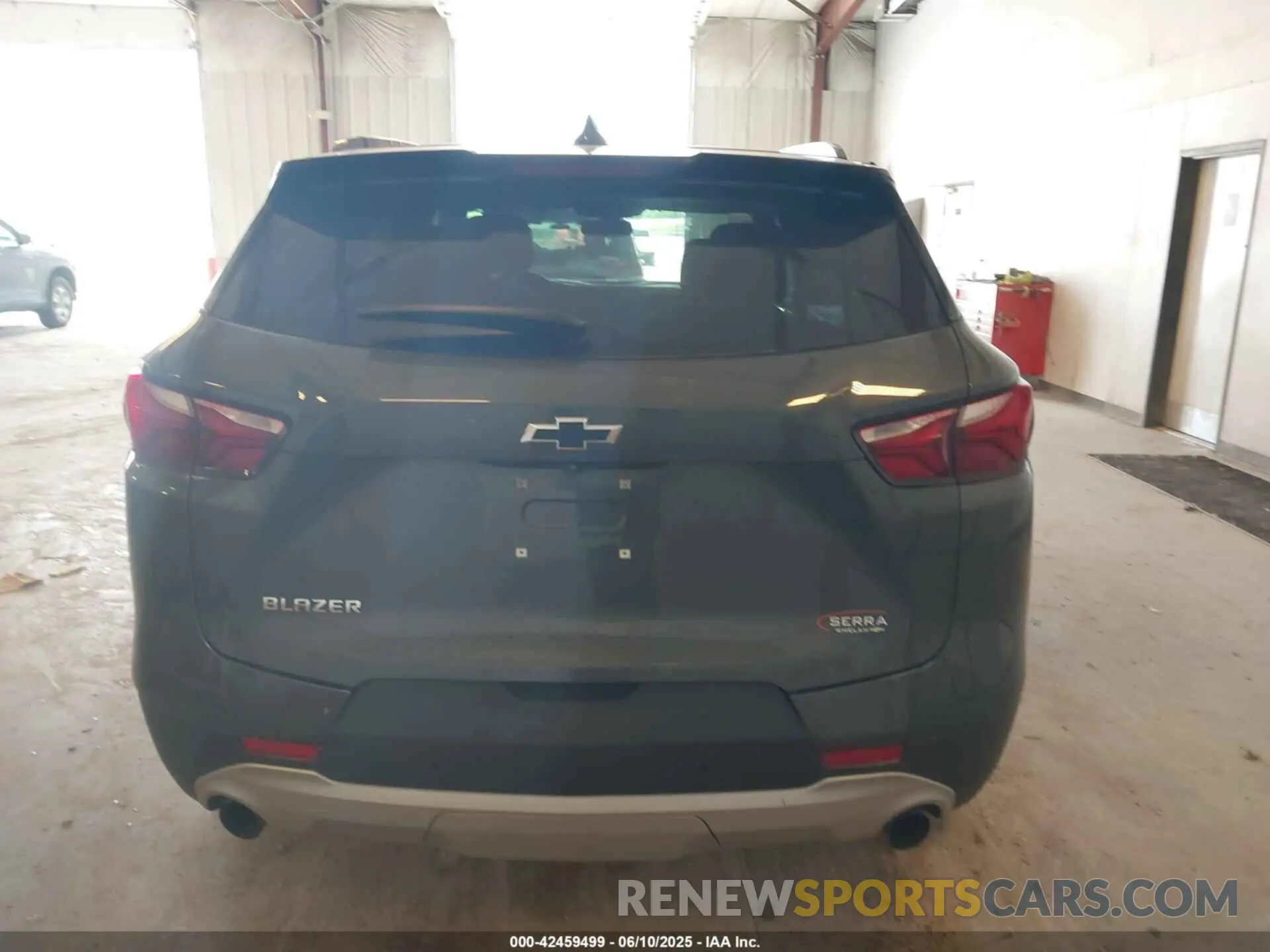 16 Photograph of a damaged car 3GNKBBRA3LS536424 CHEVROLET BLAZER 2020
