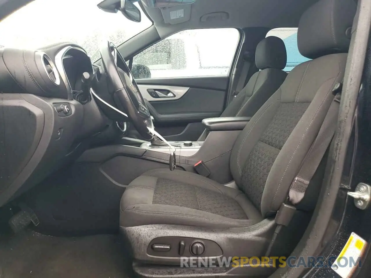 7 Photograph of a damaged car 3GNKBBRA3LS712470 CHEVROLET BLAZER 2020