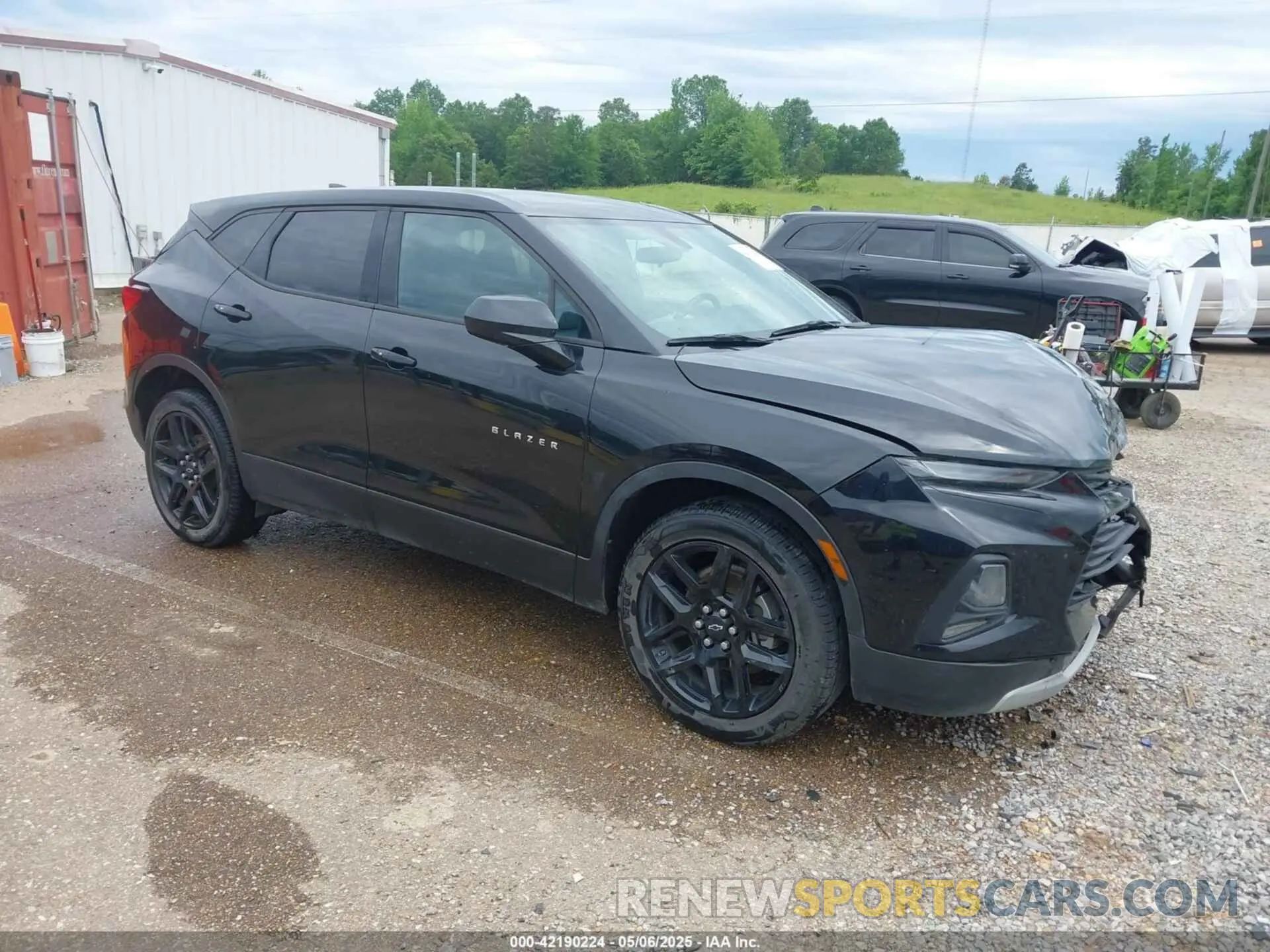 1 Photograph of a damaged car 3GNKBBRA4LS594607 CHEVROLET BLAZER 2020