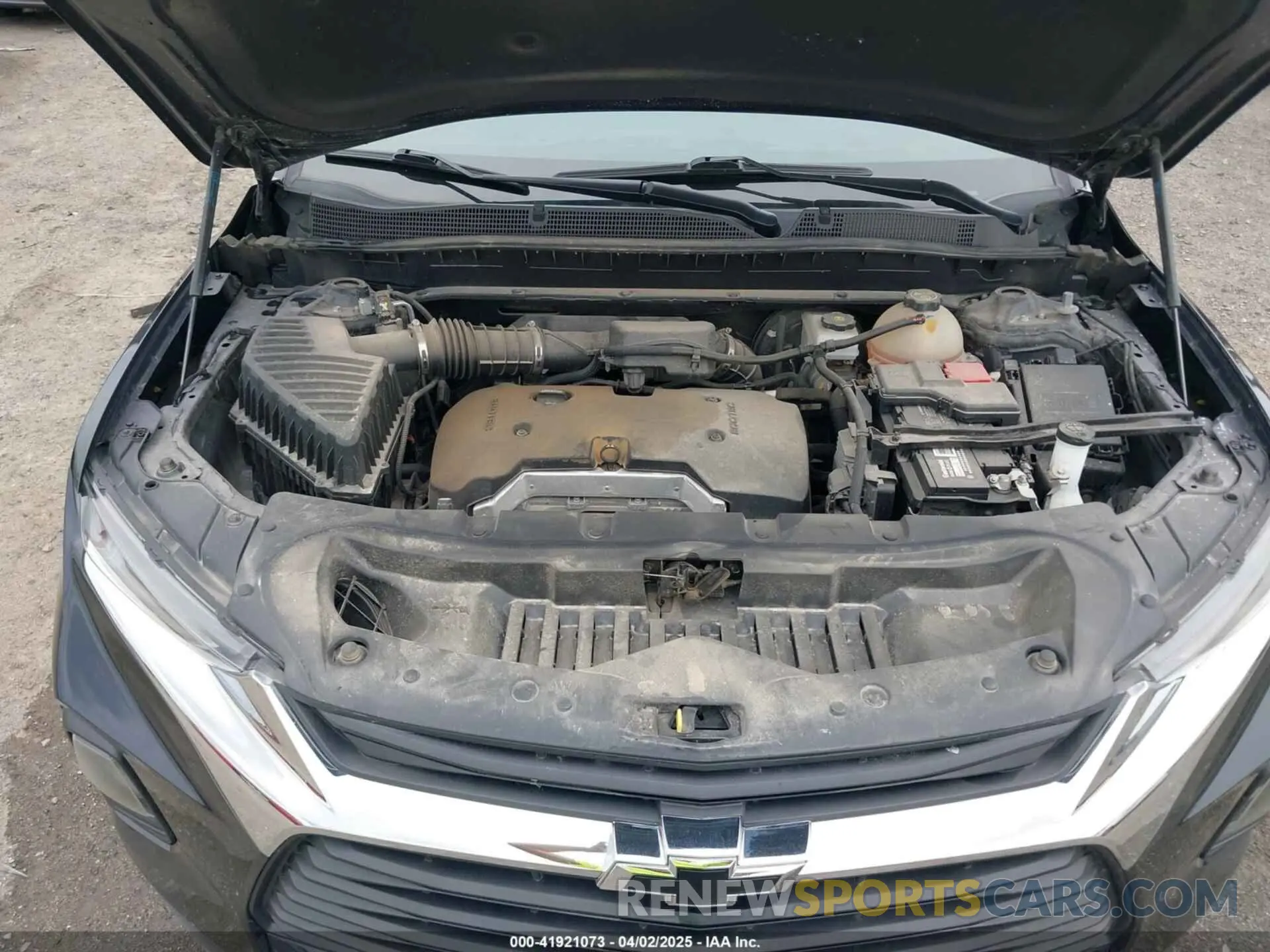 10 Photograph of a damaged car 3GNKBBRA4LS711327 CHEVROLET BLAZER 2020