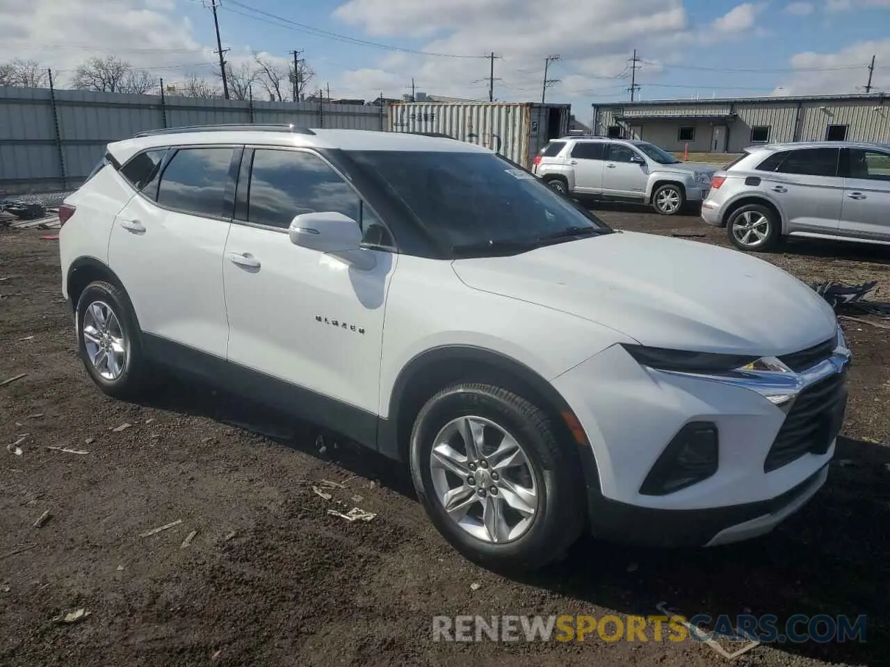 4 Photograph of a damaged car 3GNKBBRA6LS590686 CHEVROLET BLAZER 2020