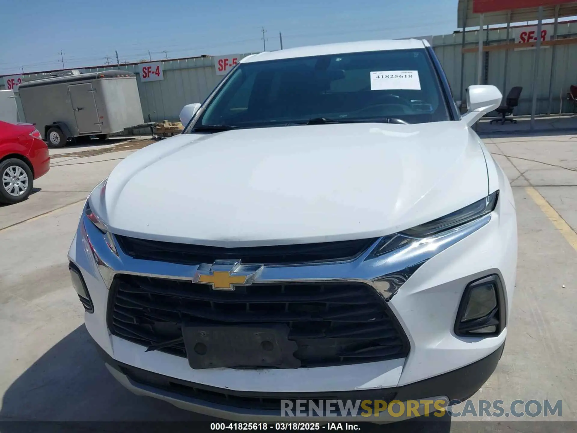 12 Photograph of a damaged car 3GNKBBRA6LS623914 CHEVROLET BLAZER 2020
