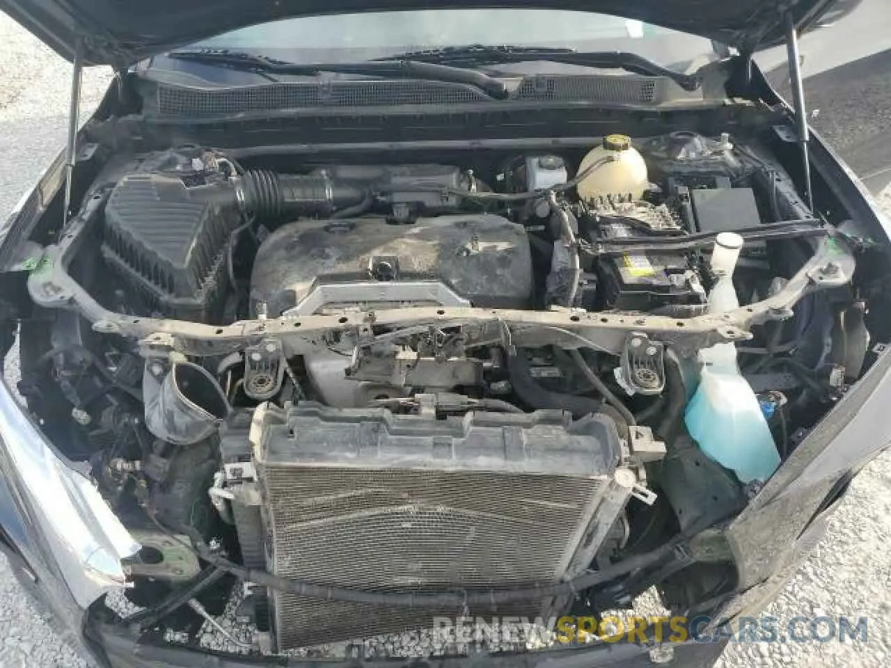 12 Photograph of a damaged car 3GNKBBRA7LS592592 CHEVROLET BLAZER 2020