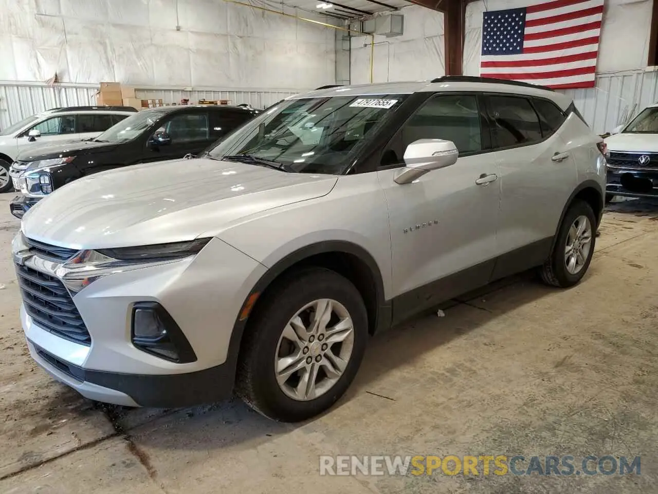 1 Photograph of a damaged car 3GNKBBRA7LS729322 CHEVROLET BLAZER 2020