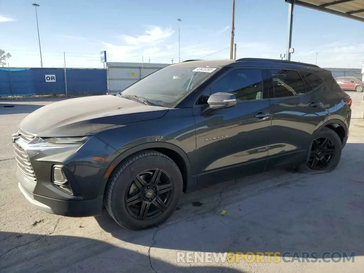 1 Photograph of a damaged car 3GNKBBRA9LS637967 CHEVROLET BLAZER 2020