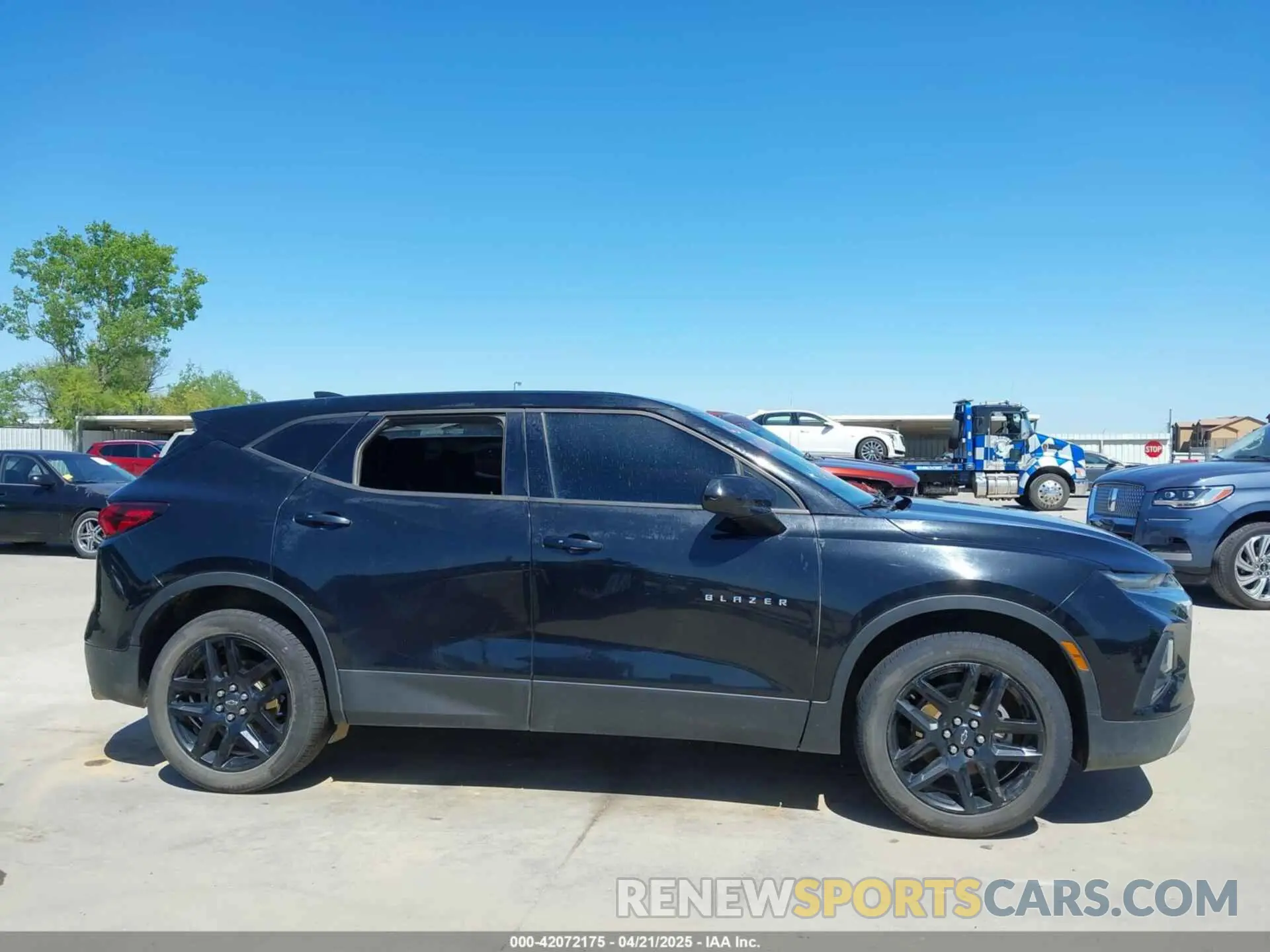 14 Photograph of a damaged car 3GNKBBRAXLS580047 CHEVROLET BLAZER 2020