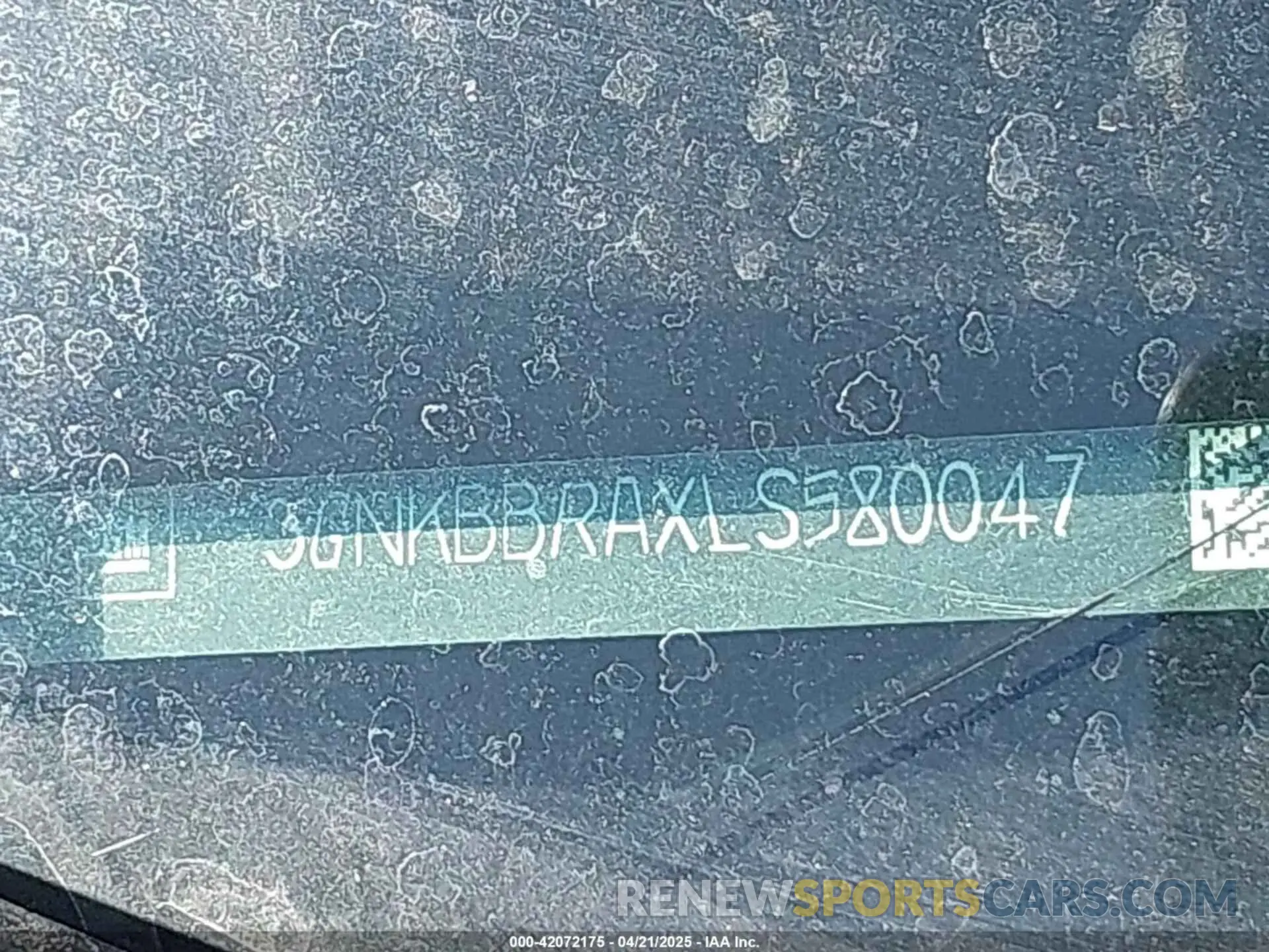 18 Photograph of a damaged car 3GNKBBRAXLS580047 CHEVROLET BLAZER 2020