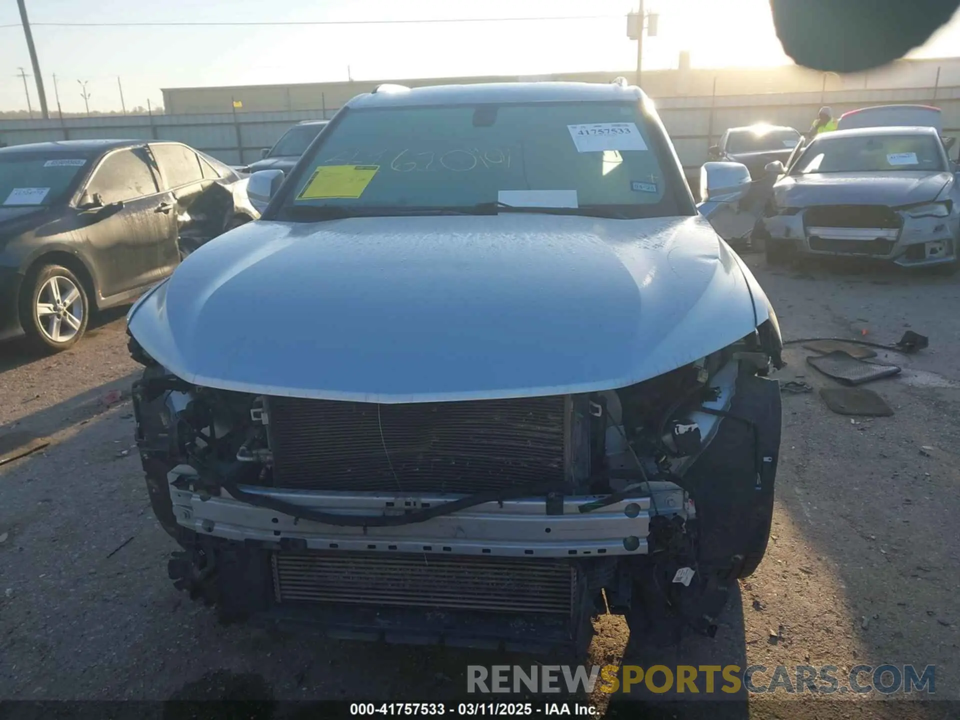 12 Photograph of a damaged car 3GNKBCR44LS615357 CHEVROLET BLAZER 2020