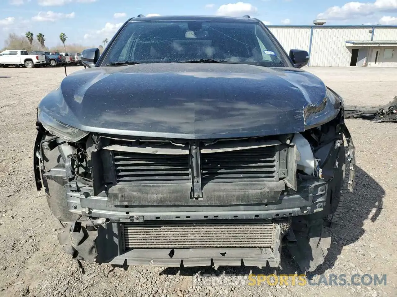 5 Photograph of a damaged car 3GNKBCR44LS658578 CHEVROLET BLAZER 2020