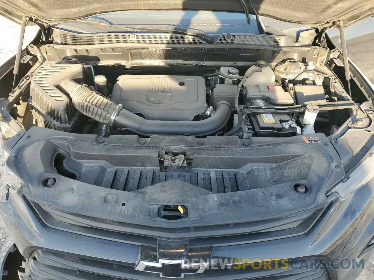 12 Photograph of a damaged car 3GNKBCR46LS712382 CHEVROLET BLAZER 2020