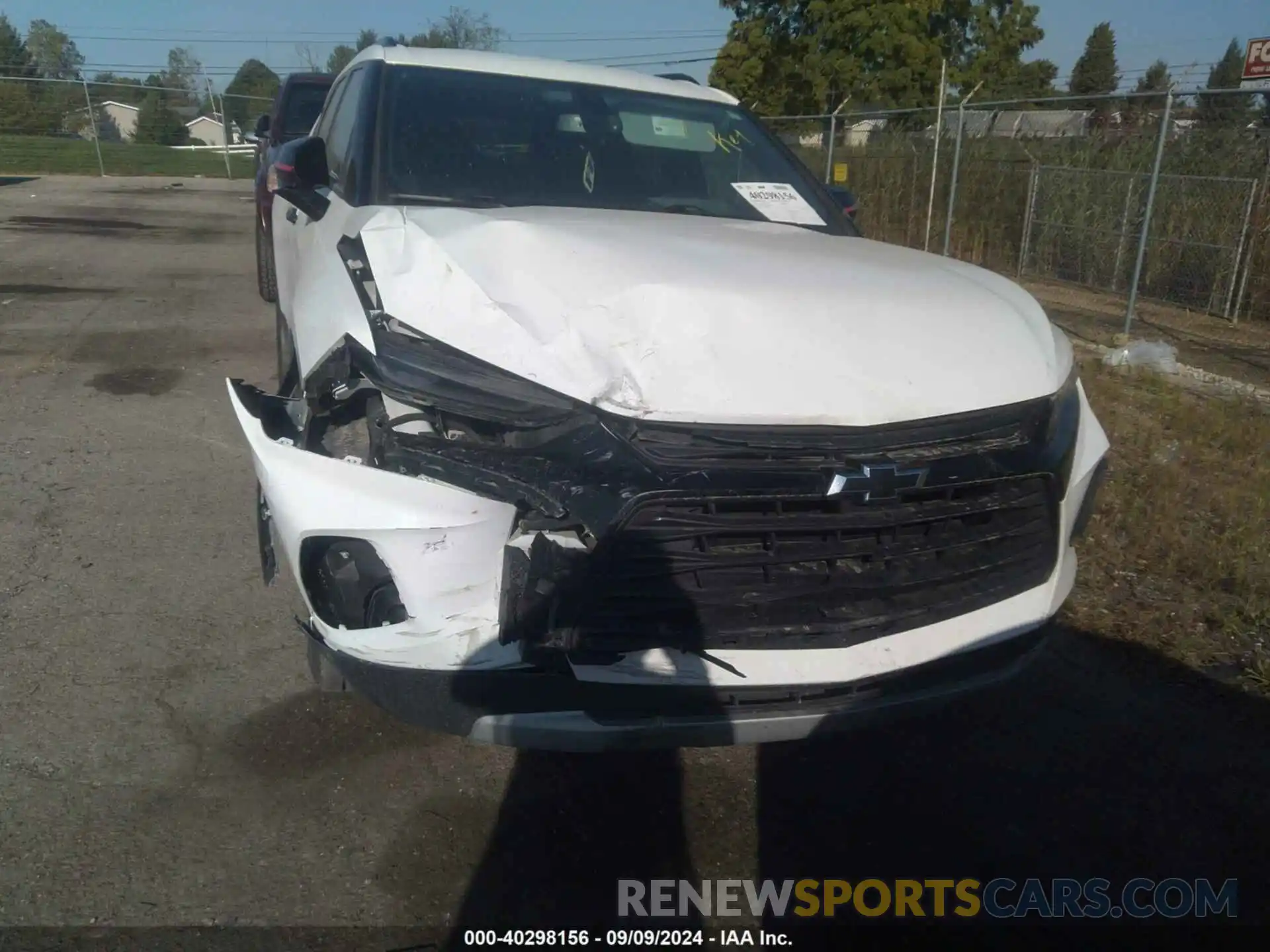 6 Photograph of a damaged car 3GNKBCR49LS684674 CHEVROLET BLAZER 2020