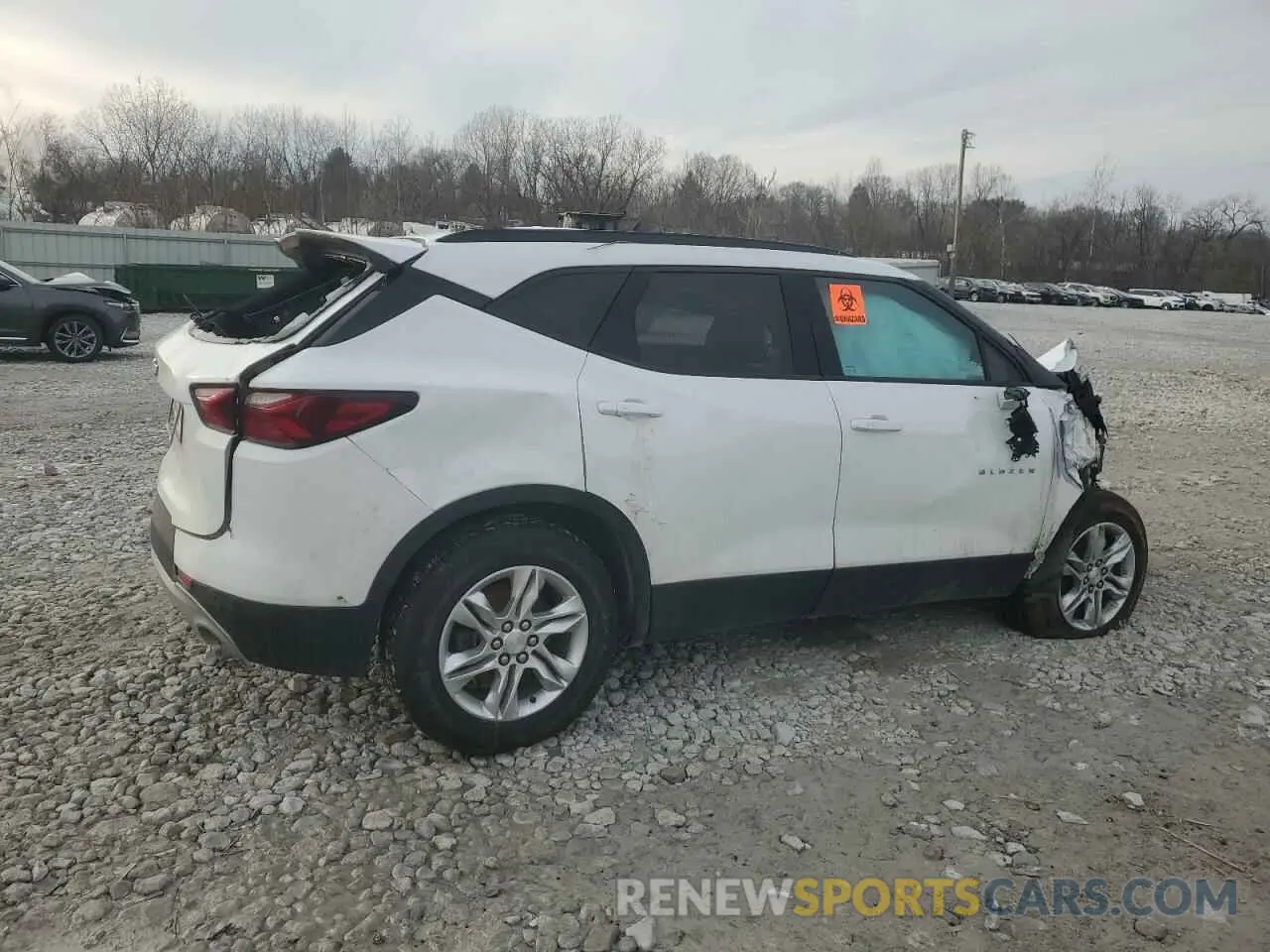 3 Photograph of a damaged car 3GNKBCR4XLS671352 CHEVROLET BLAZER 2020