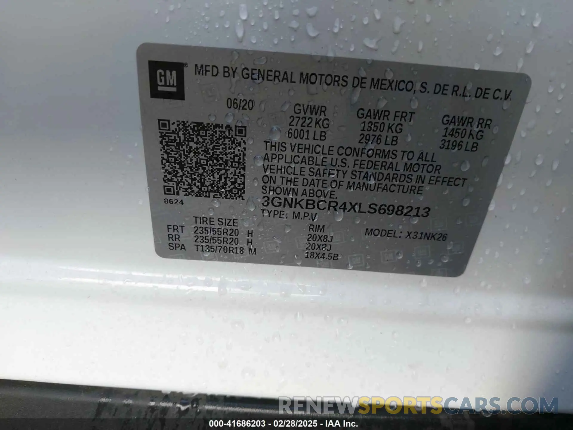 9 Photograph of a damaged car 3GNKBCR4XLS698213 CHEVROLET BLAZER 2020