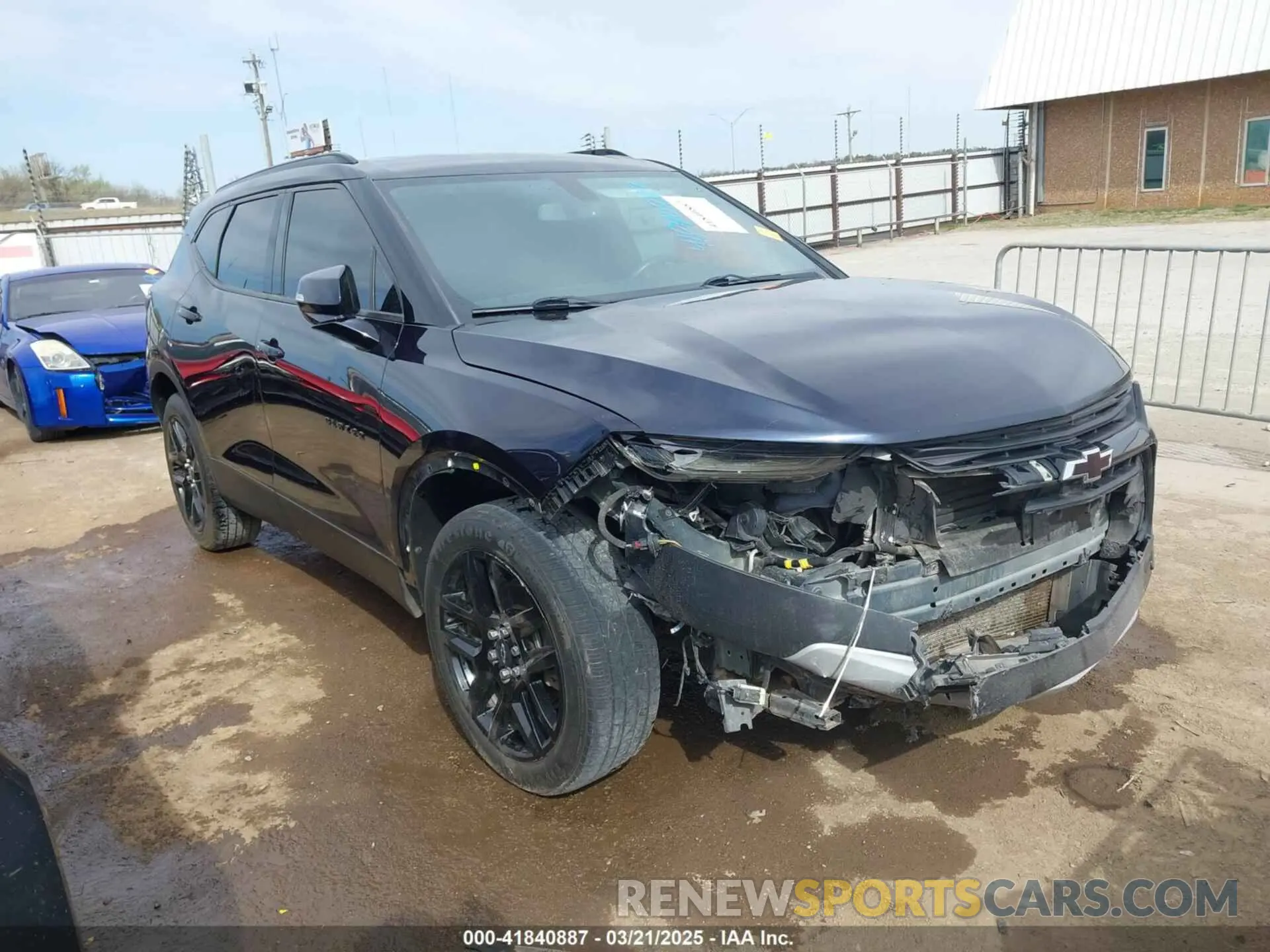 1 Photograph of a damaged car 3GNKBCRS1LS558386 CHEVROLET BLAZER 2020