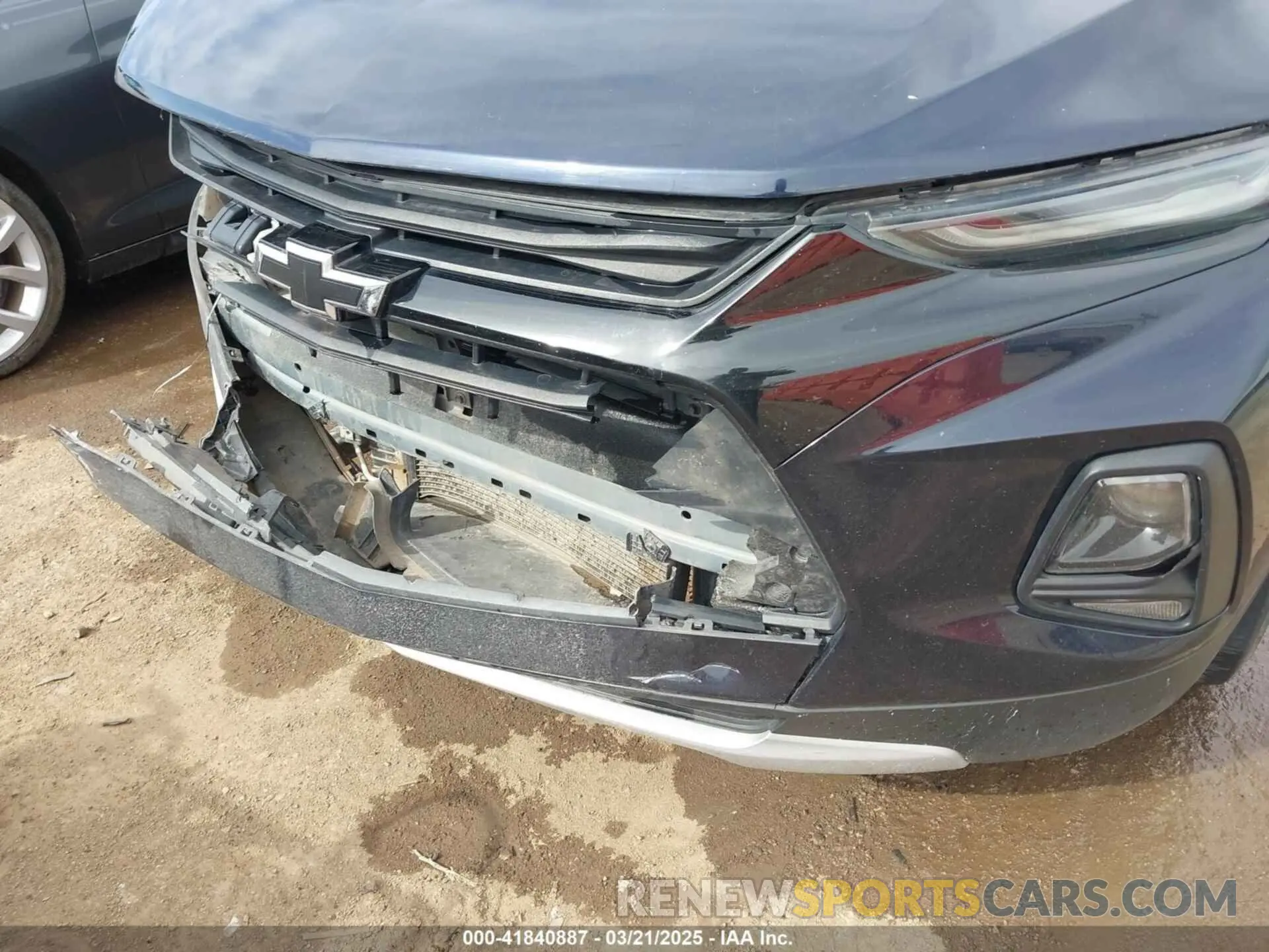 6 Photograph of a damaged car 3GNKBCRS1LS558386 CHEVROLET BLAZER 2020
