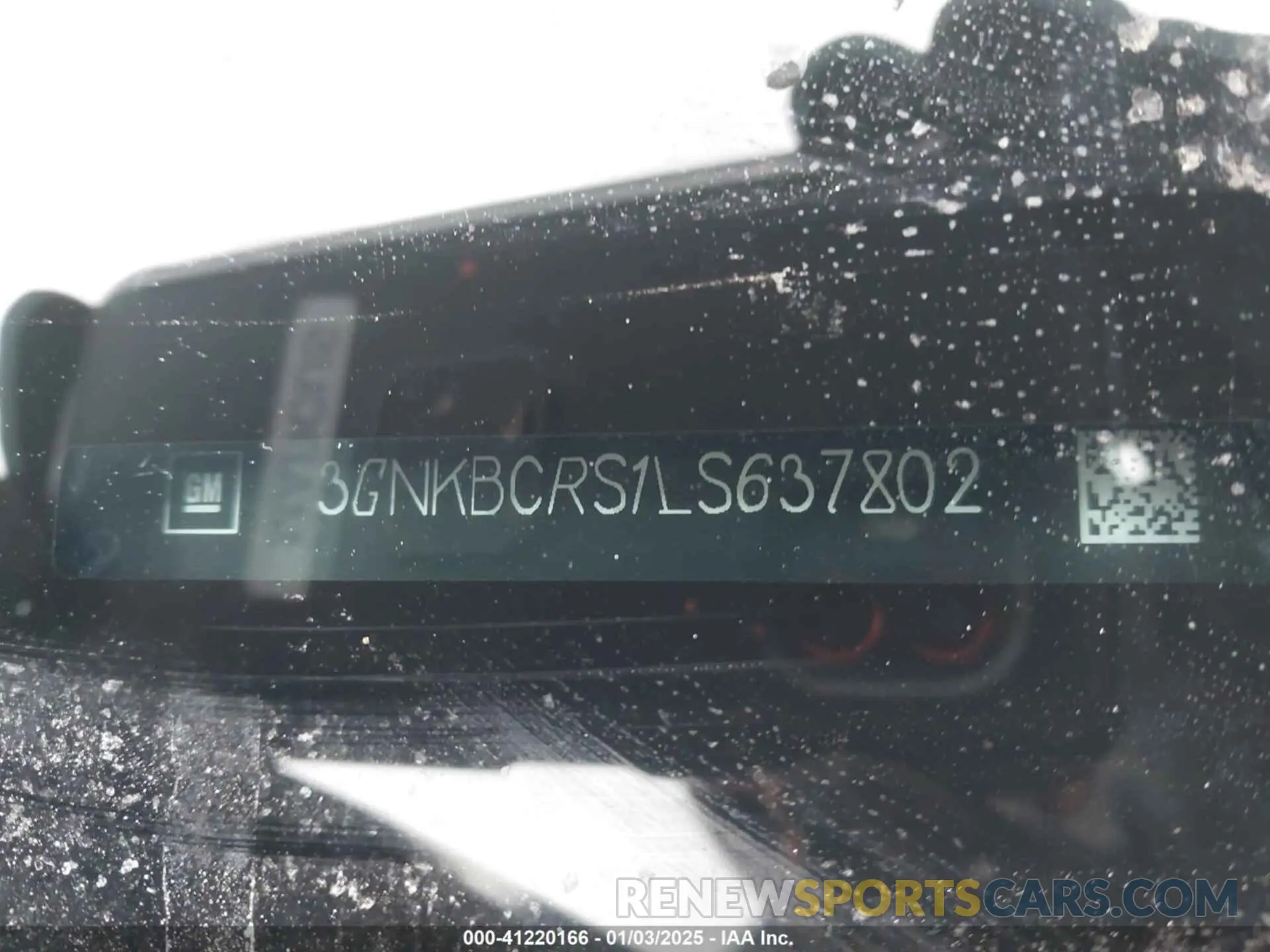 9 Photograph of a damaged car 3GNKBCRS1LS637802 CHEVROLET BLAZER 2020