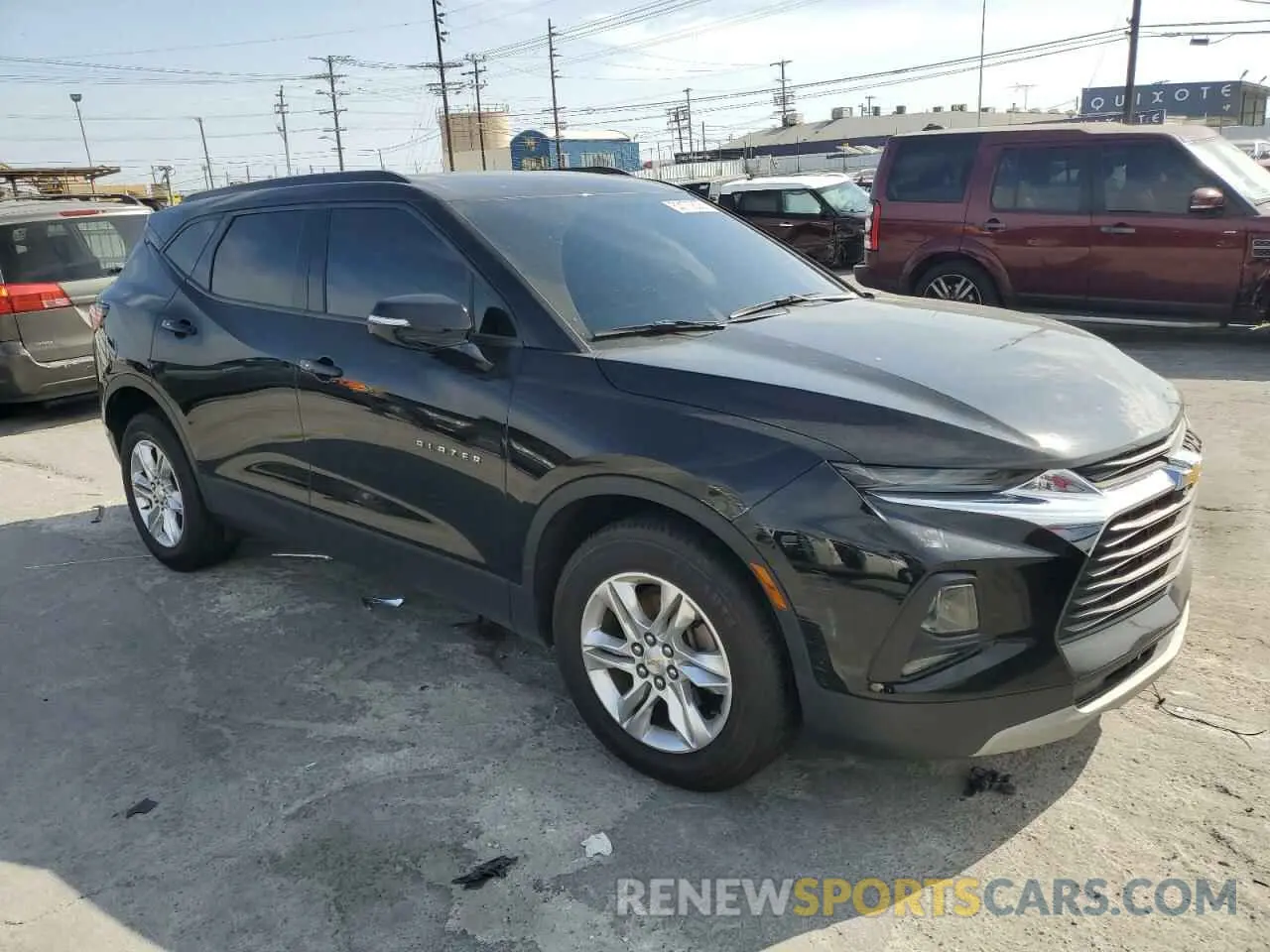 4 Photograph of a damaged car 3GNKBCRS1LS701630 CHEVROLET BLAZER 2020