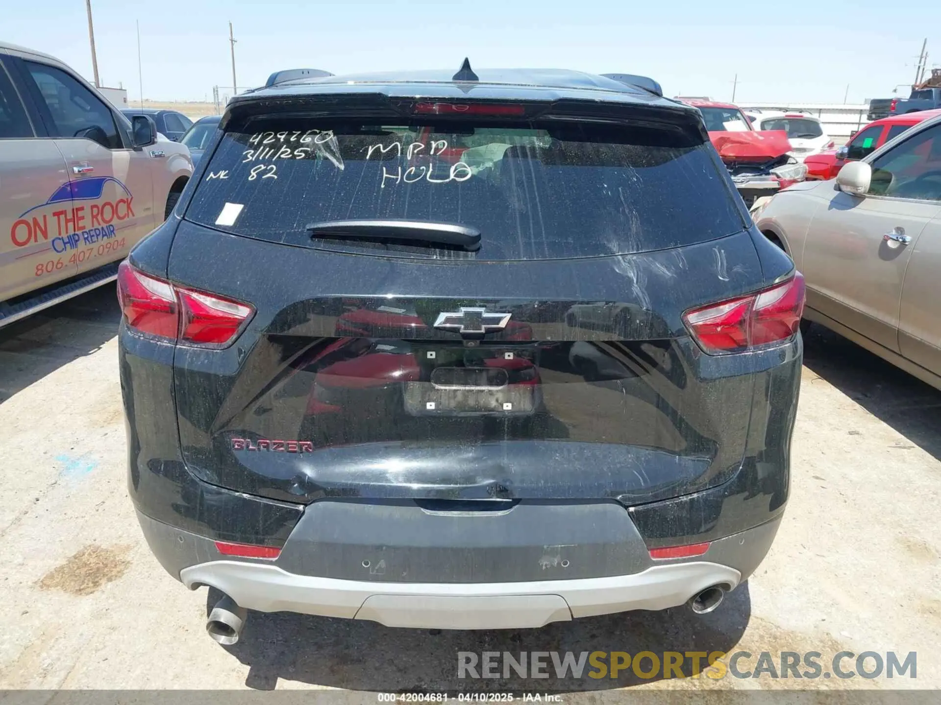 15 Photograph of a damaged car 3GNKBCRS2LS618188 CHEVROLET BLAZER 2020