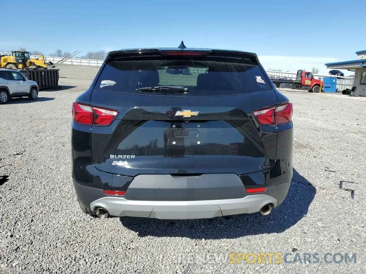 6 Photograph of a damaged car 3GNKBCRS4LS606396 CHEVROLET BLAZER 2020