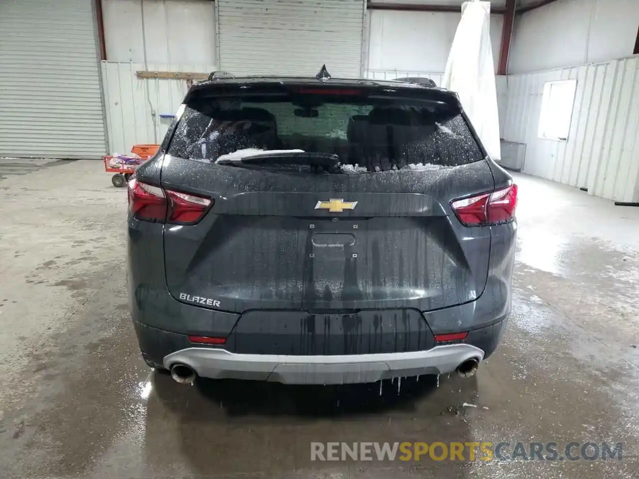 6 Photograph of a damaged car 3GNKBCRS4LS607192 CHEVROLET BLAZER 2020