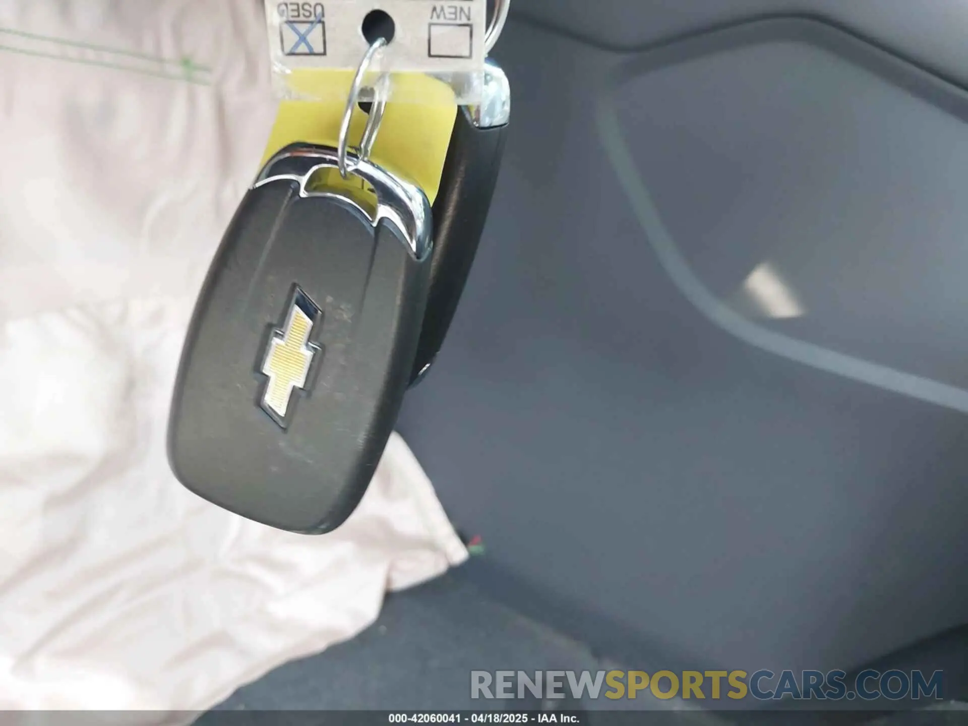 11 Photograph of a damaged car 3GNKBCRS4LS618919 CHEVROLET BLAZER 2020