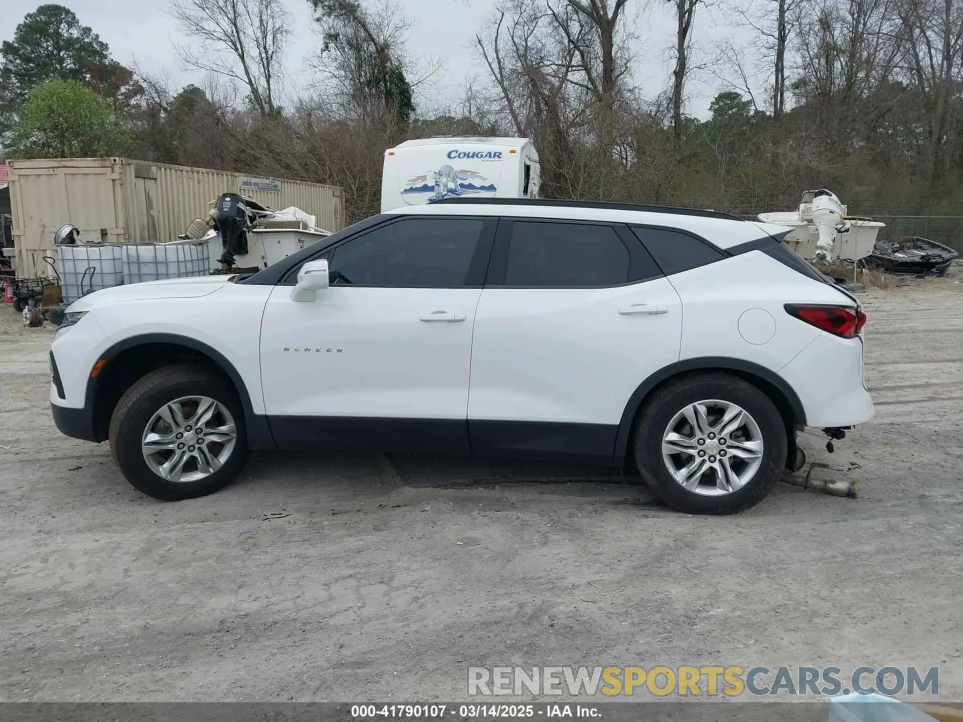 15 Photograph of a damaged car 3GNKBCRS7LS603556 CHEVROLET BLAZER 2020