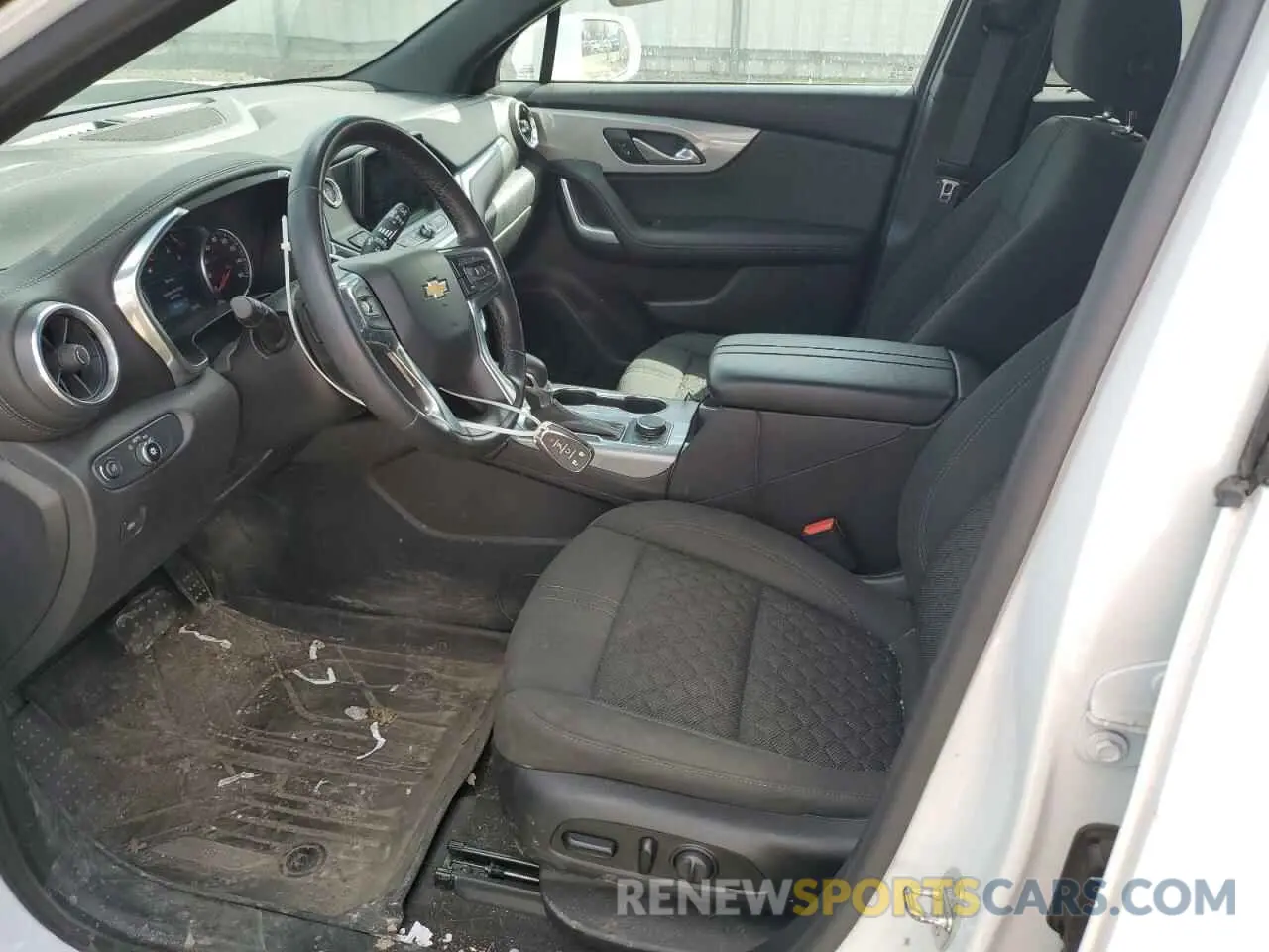 7 Photograph of a damaged car 3GNKBCRS7LS677883 CHEVROLET BLAZER 2020