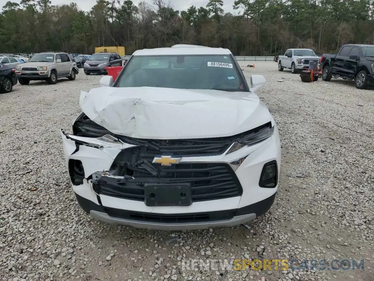 5 Photograph of a damaged car 3GNKBCRS8LS640146 CHEVROLET BLAZER 2020