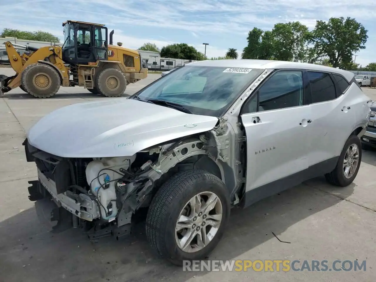 1 Photograph of a damaged car 3GNKBCRS9LS636011 CHEVROLET BLAZER 2020