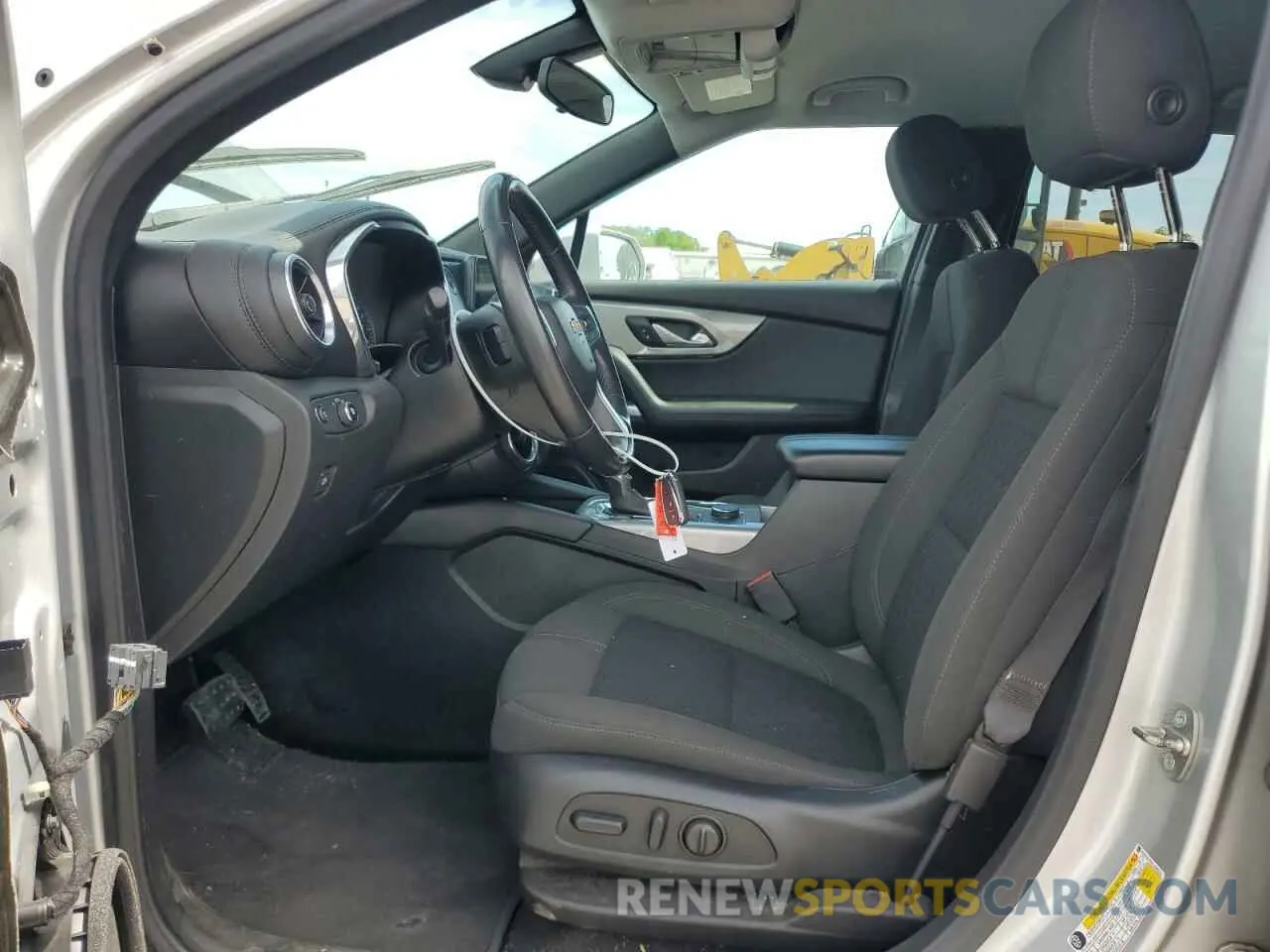 7 Photograph of a damaged car 3GNKBCRS9LS636011 CHEVROLET BLAZER 2020