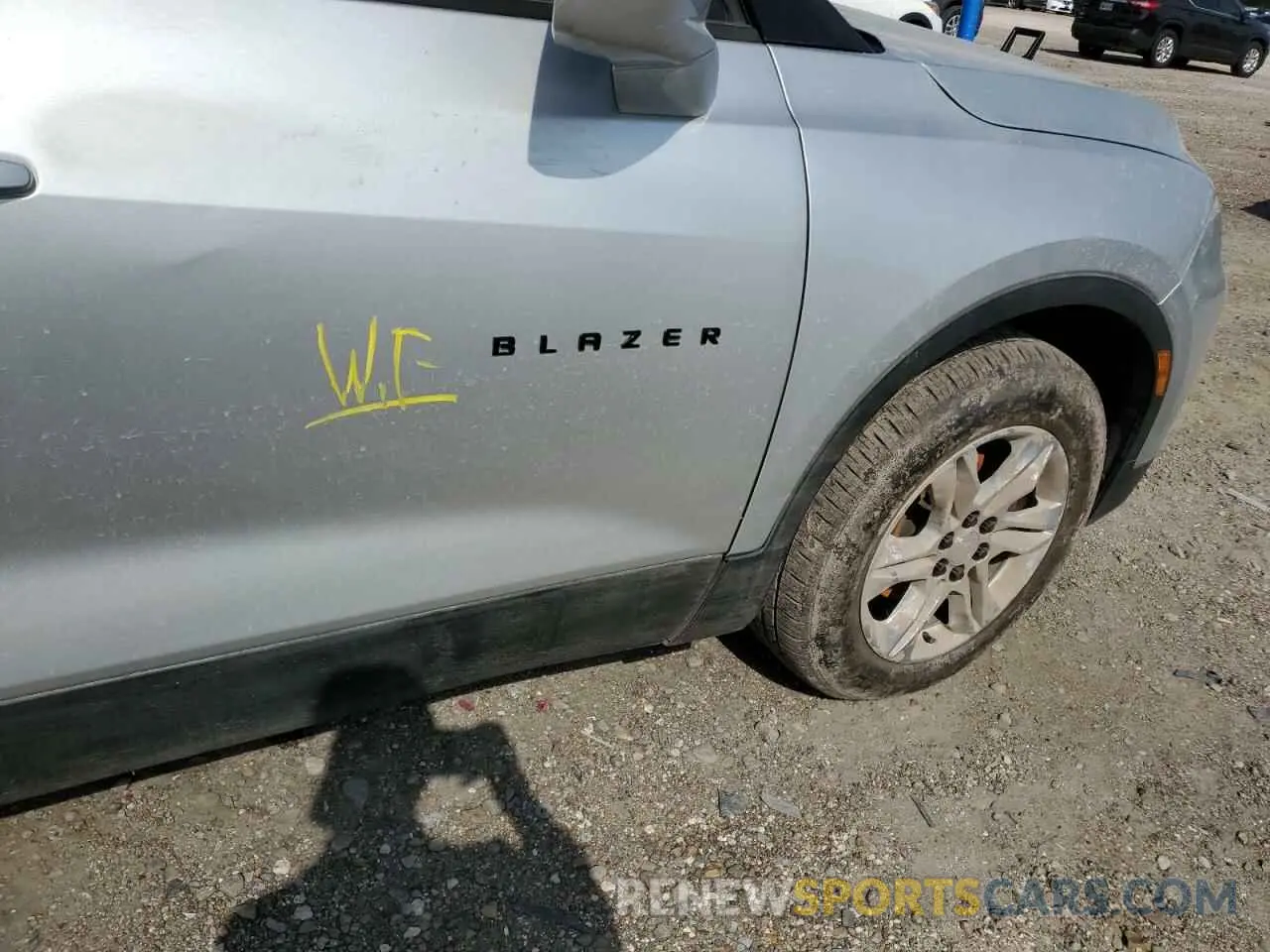 13 Photograph of a damaged car 3GNKBCRSXLS593458 CHEVROLET BLAZER 2020
