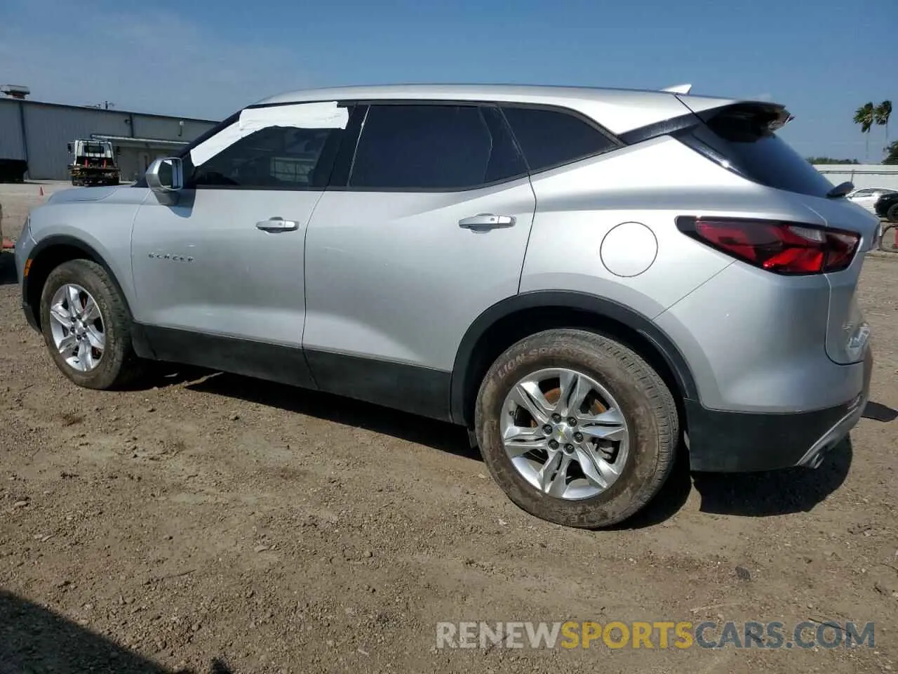 2 Photograph of a damaged car 3GNKBCRSXLS593458 CHEVROLET BLAZER 2020