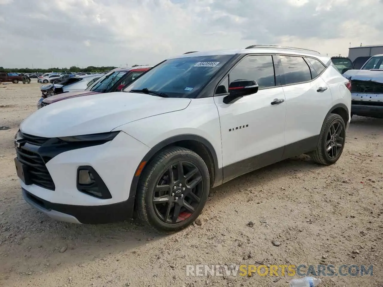 1 Photograph of a damaged car 3GNKBDR46LS665005 CHEVROLET BLAZER 2020