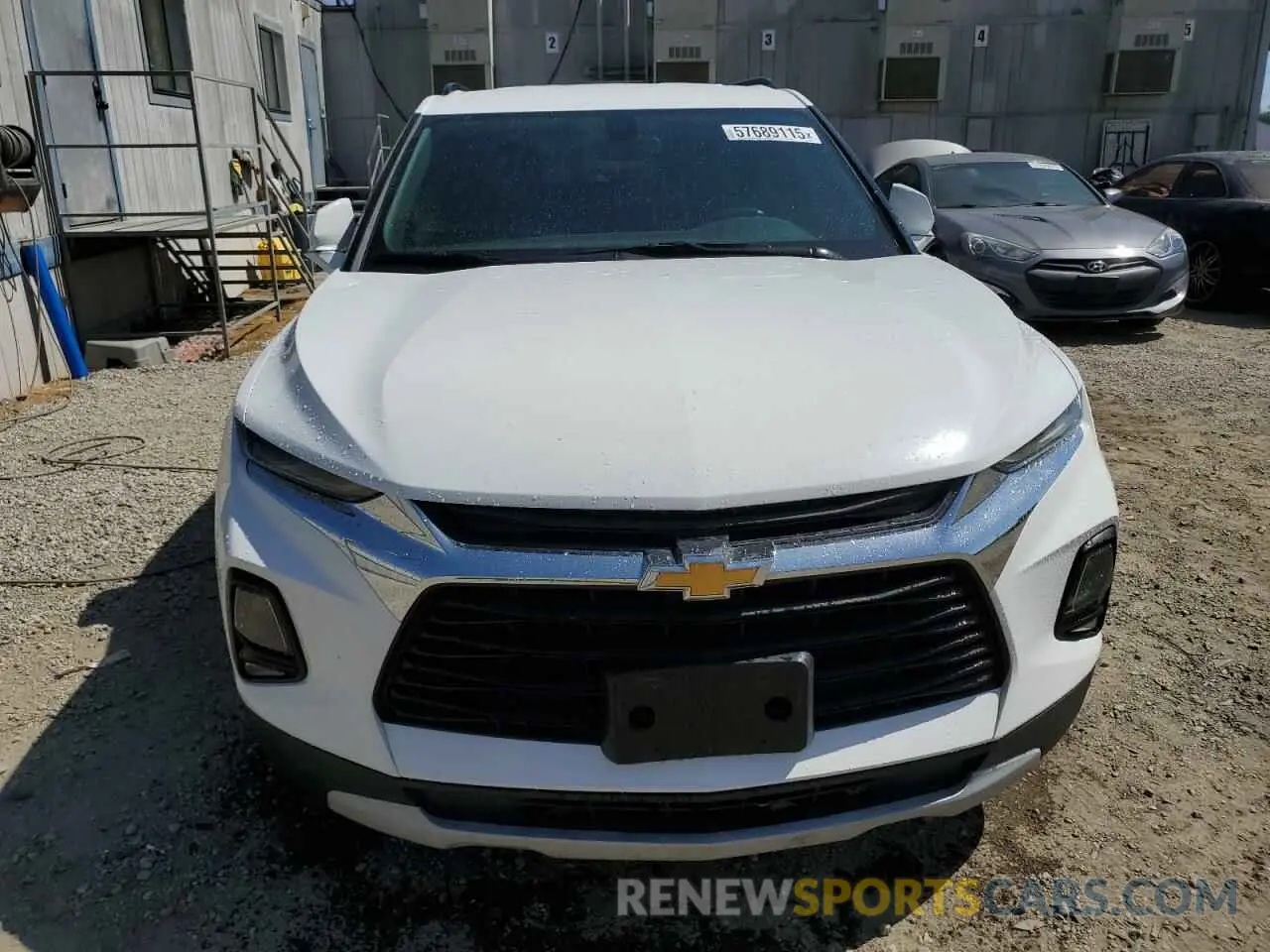 5 Photograph of a damaged car 3GNKBDRS3LS530997 CHEVROLET BLAZER 2020