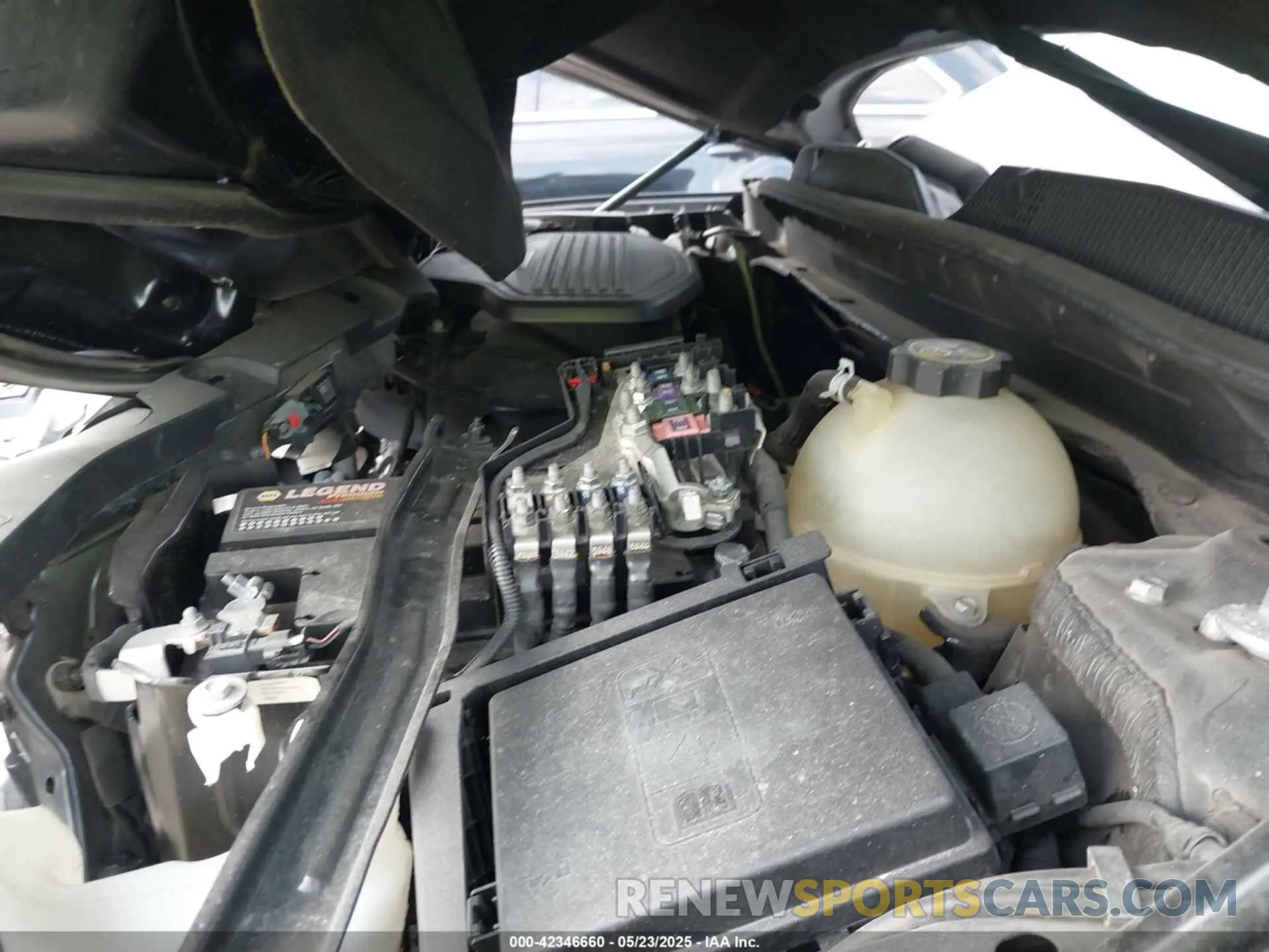 10 Photograph of a damaged car 3GNKBDRS3LS555625 CHEVROLET BLAZER 2020