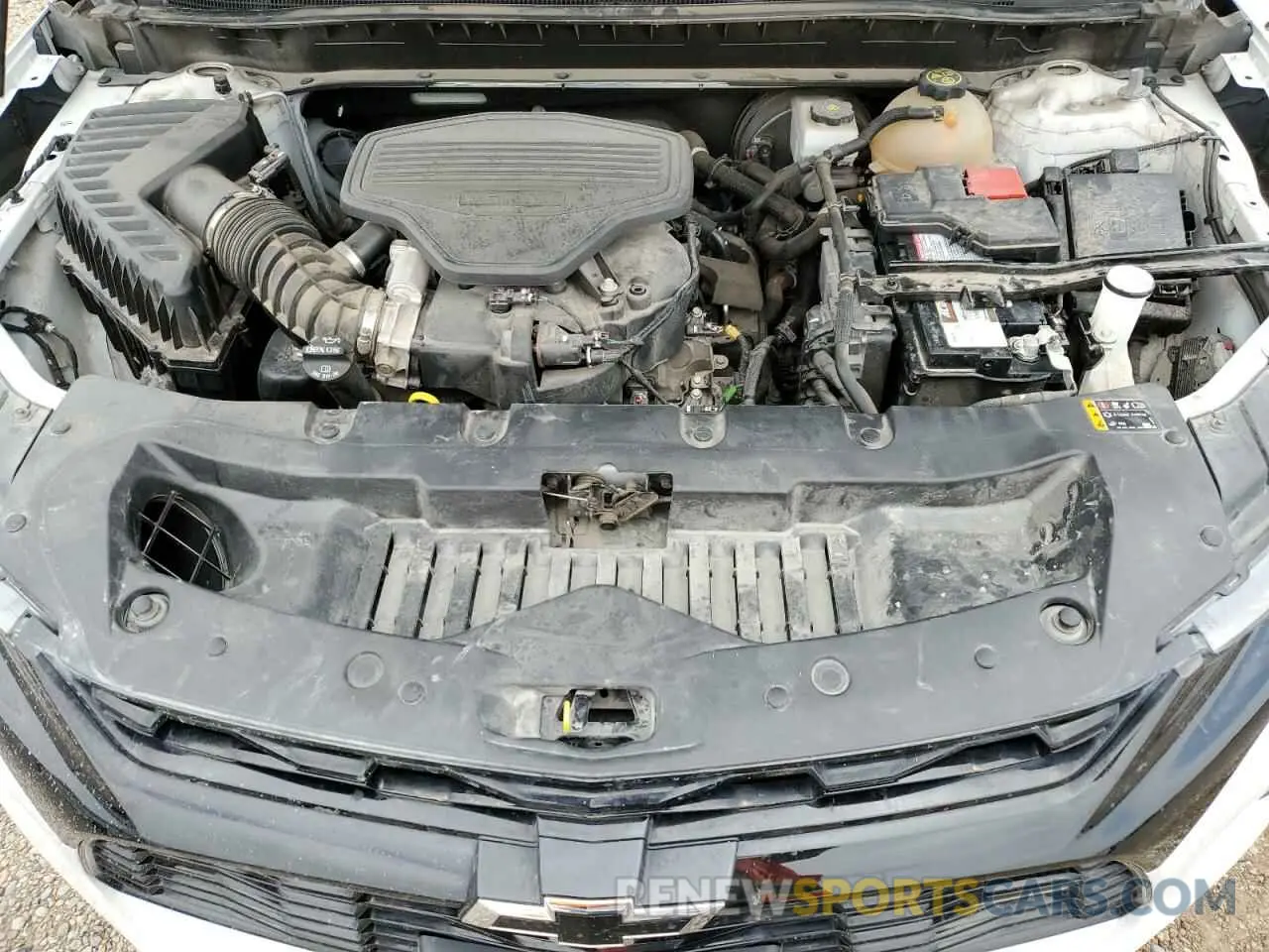 13 Photograph of a damaged car 3GNKBDRS3LS705068 CHEVROLET BLAZER 2020