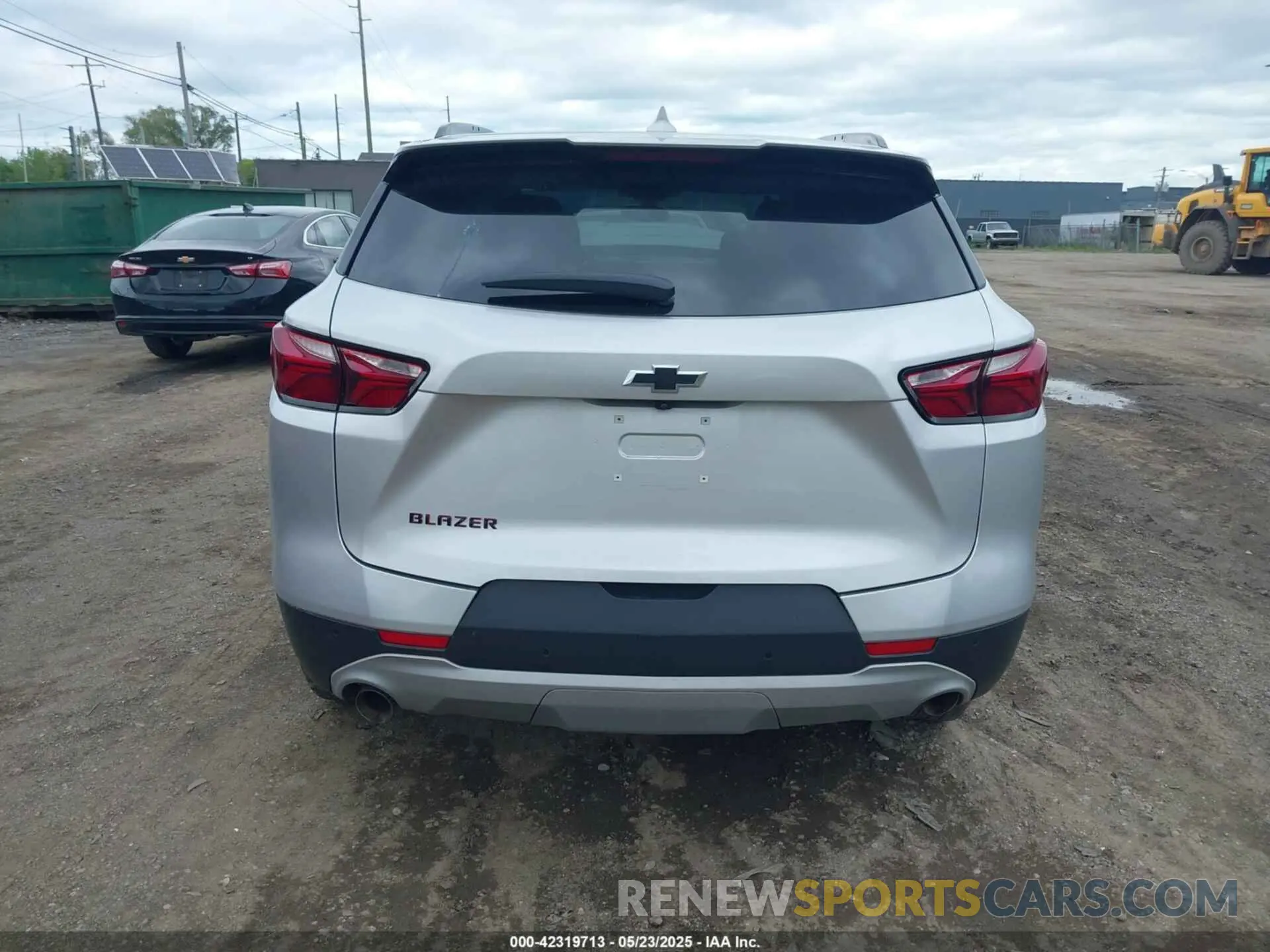 15 Photograph of a damaged car 3GNKBDRS9LS607288 CHEVROLET BLAZER 2020