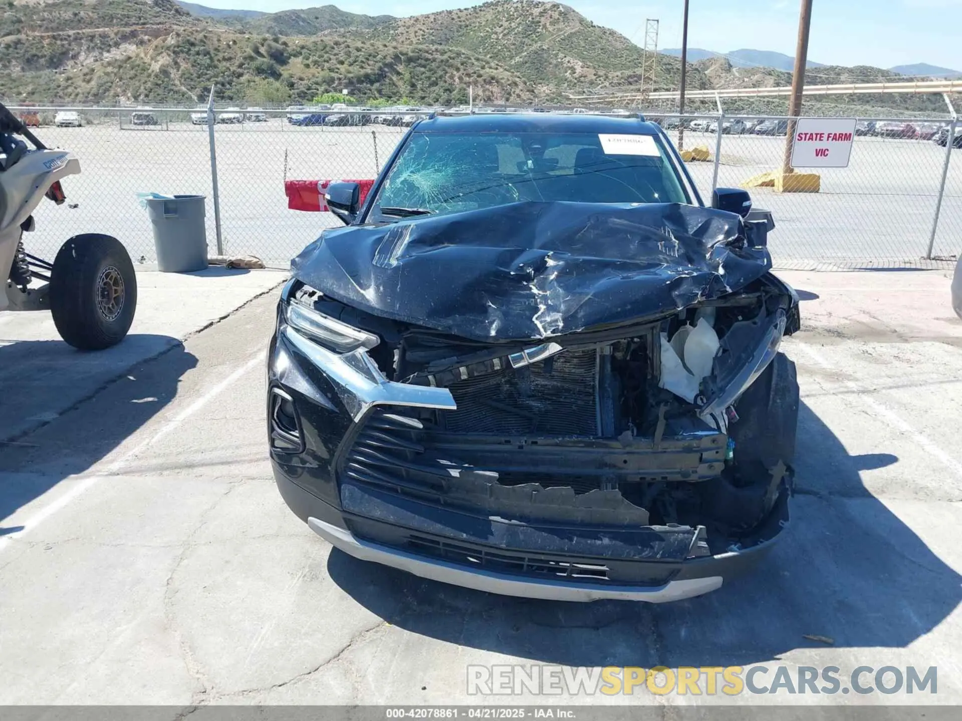 12 Photograph of a damaged car 3GNKBDRSXLS563480 CHEVROLET BLAZER 2020