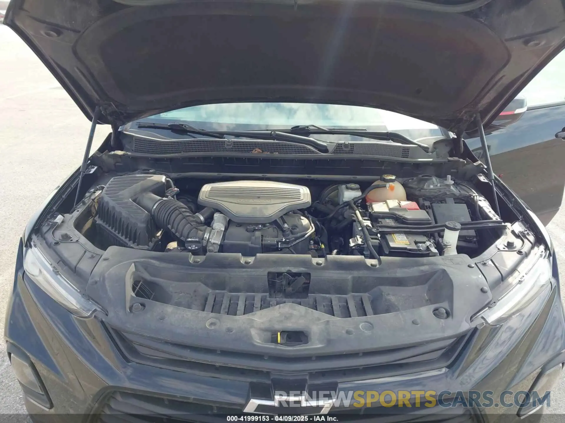 10 Photograph of a damaged car 3GNKBDRSXLS606697 CHEVROLET BLAZER 2020