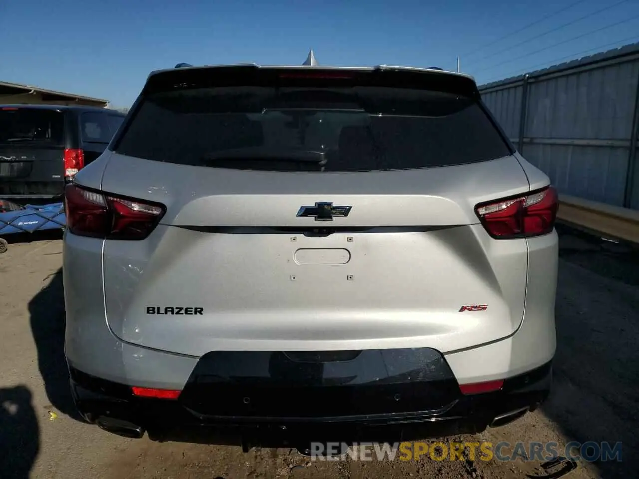 6 Photograph of a damaged car 3GNKBERS0LS536682 CHEVROLET BLAZER 2020