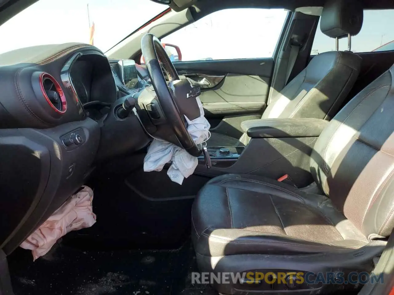 7 Photograph of a damaged car 3GNKBERS1LS683979 CHEVROLET BLAZER 2020