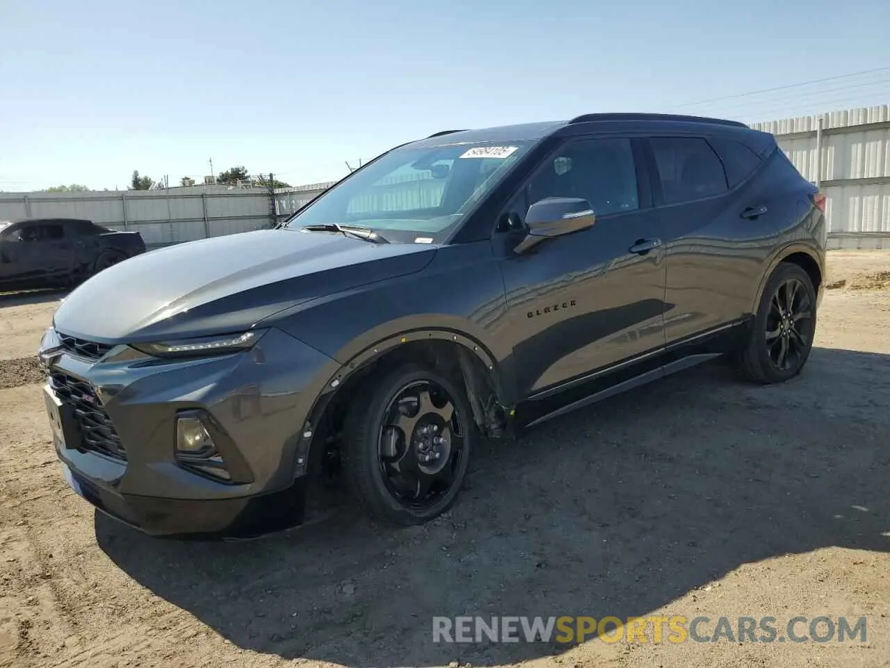 1 Photograph of a damaged car 3GNKBERS2LS650070 CHEVROLET BLAZER 2020