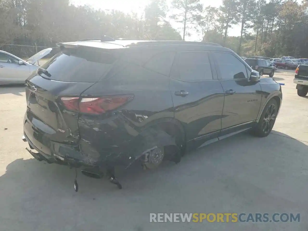 3 Photograph of a damaged car 3GNKBERS2LS693386 CHEVROLET BLAZER 2020