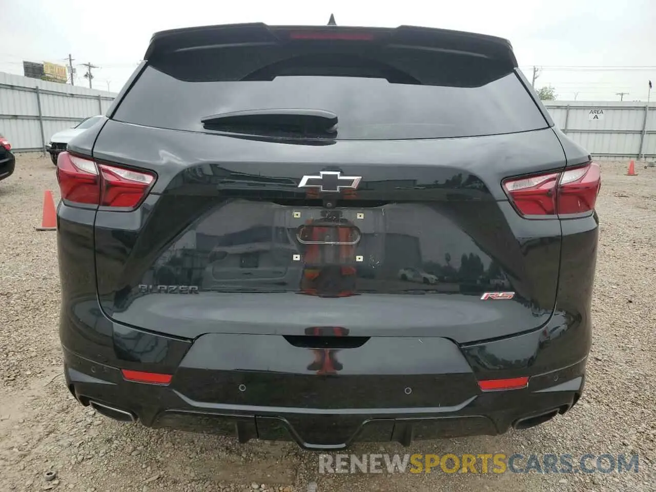 6 Photograph of a damaged car 3GNKBERS2LS710607 CHEVROLET BLAZER 2020